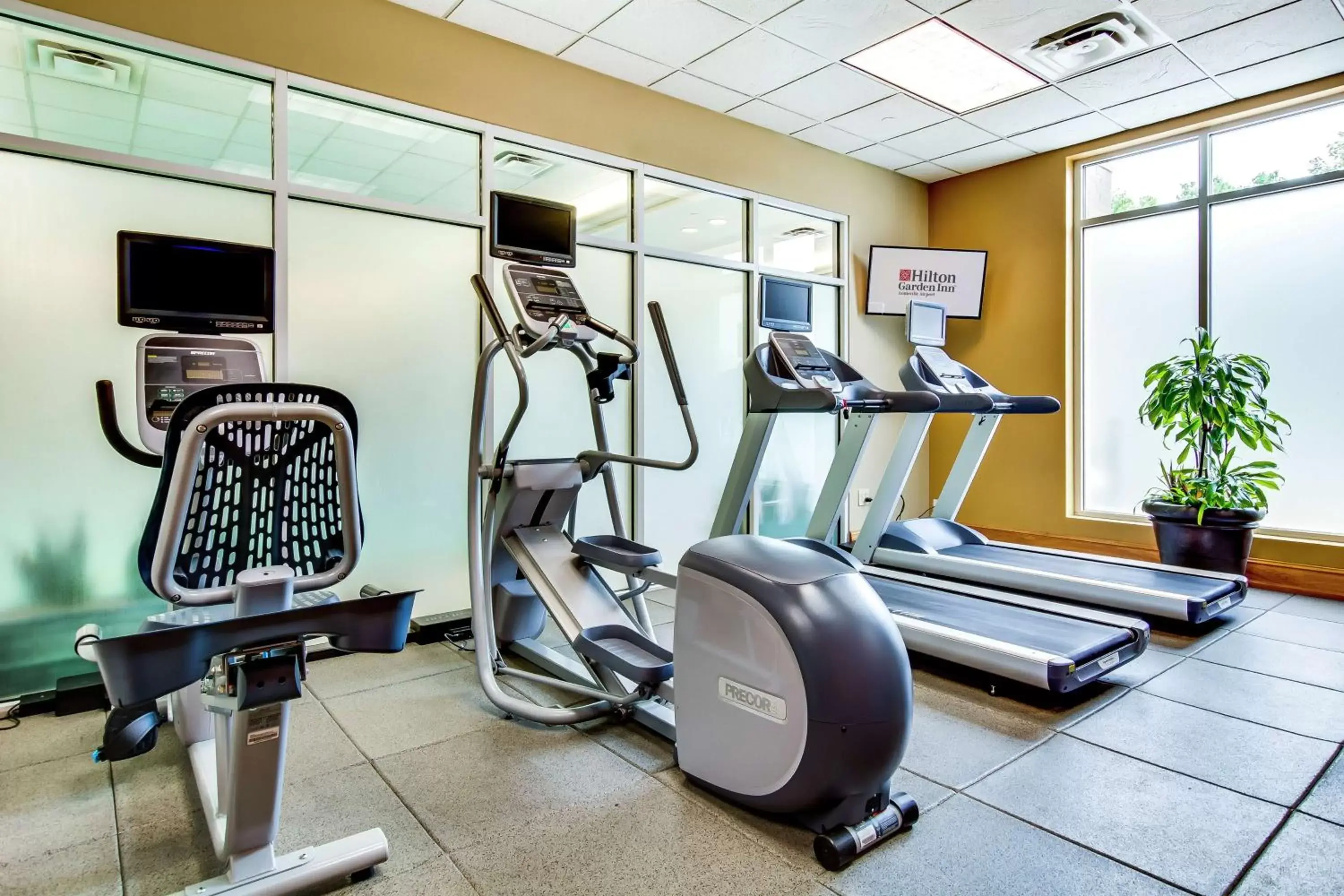 Fitness centre/facilities, Fitness Center/Facilities in Hilton Garden Inn Louisville Airport