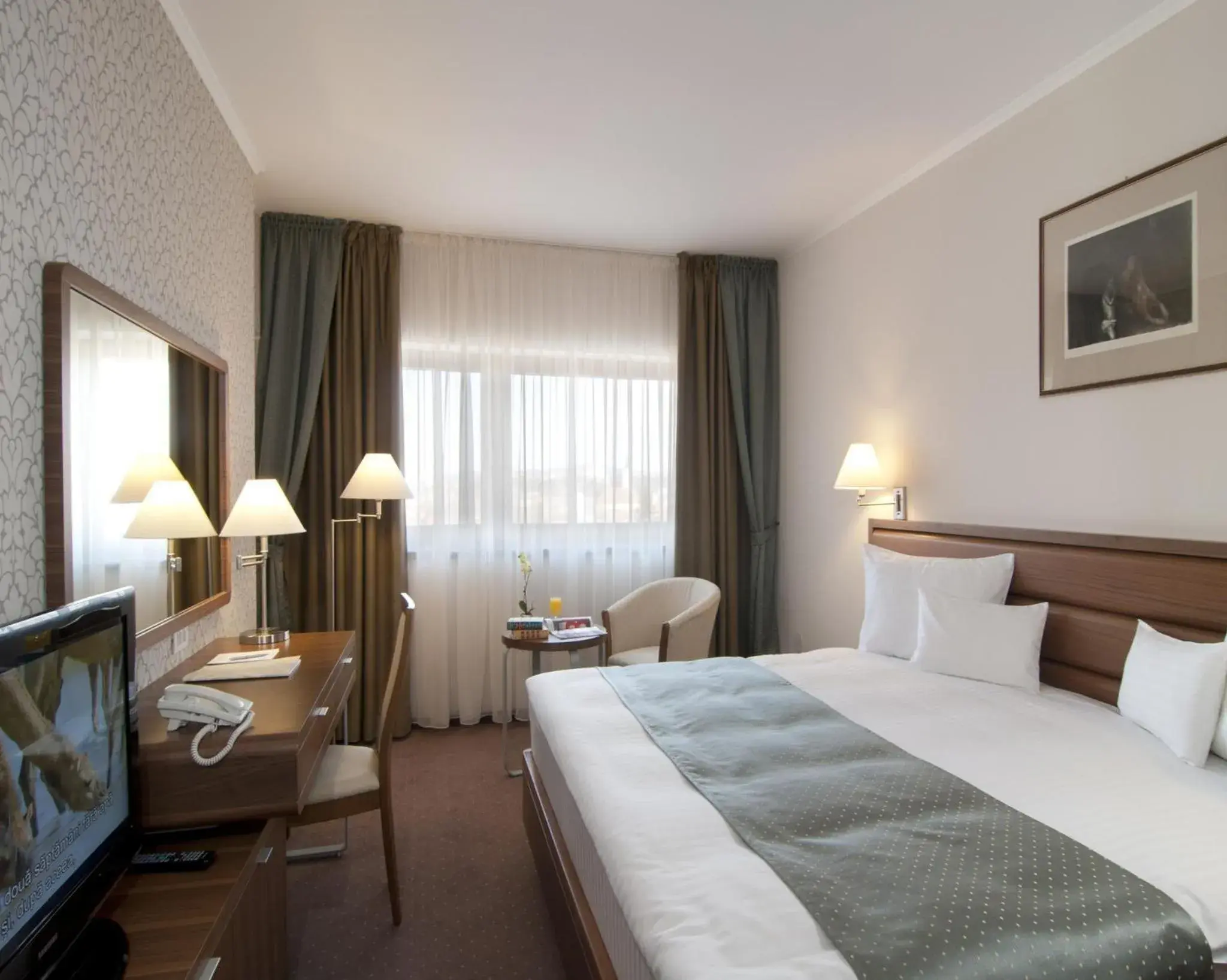 Bed in Ramada Hotel Cluj