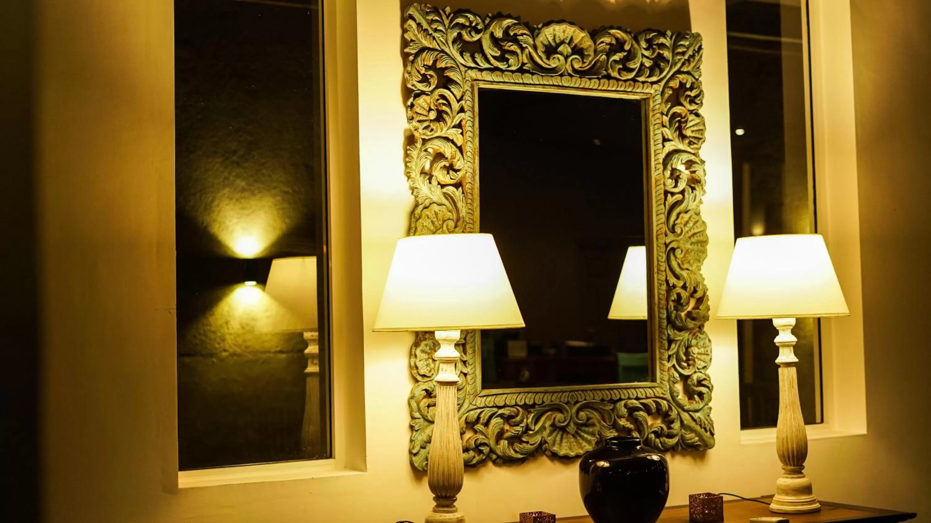 Restaurant/places to eat in BeachMirissa Hotel