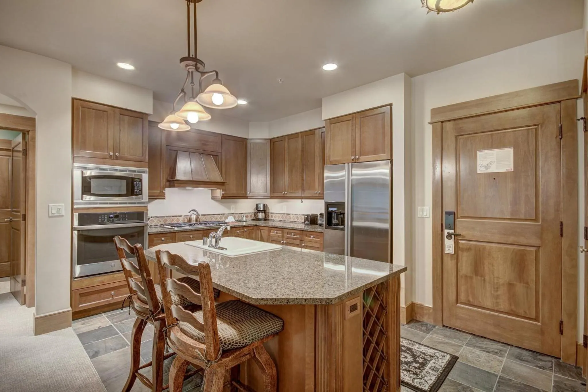 Kitchen or kitchenette in Timbers & Lone Eagle by Keystone Resort