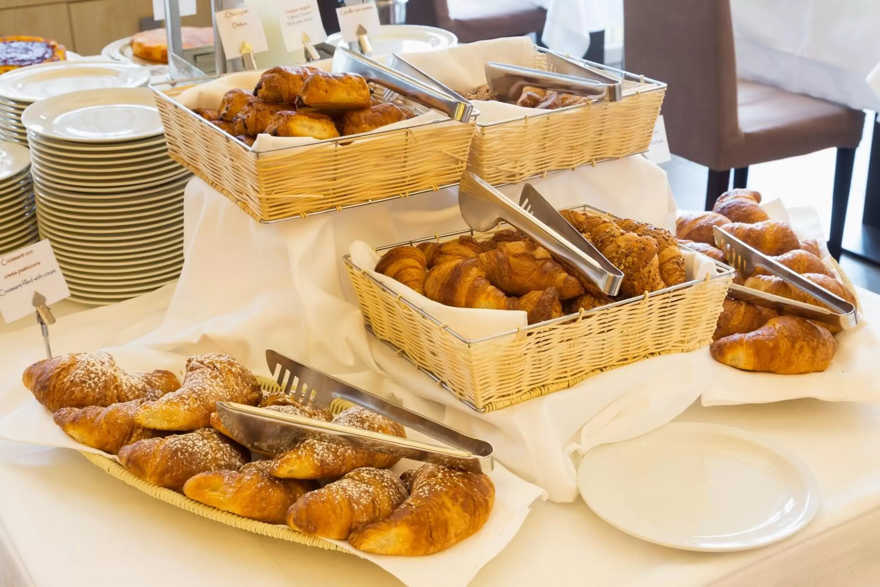 Breakfast in Leonardo Hotel Lago di Garda - Wellness and Spa