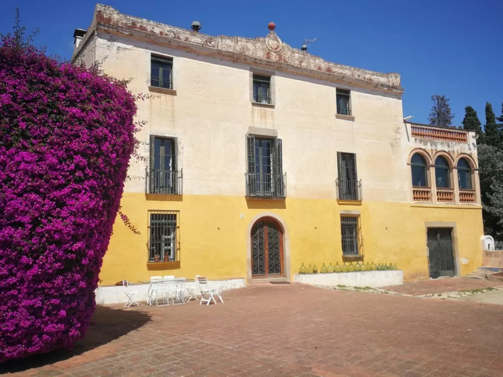 Facade/entrance, Property Building in B&B Can Casadella