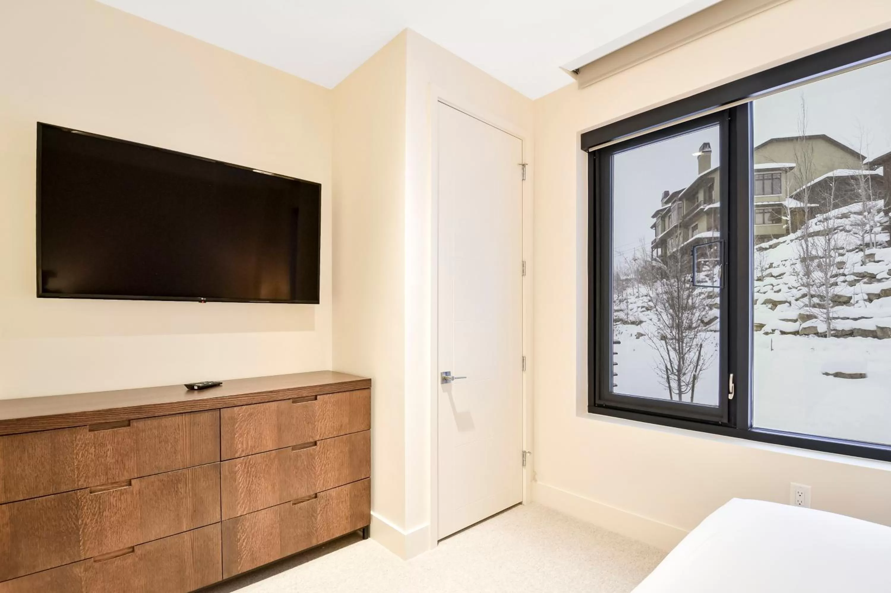 Bed in Lift Park City Condominiums