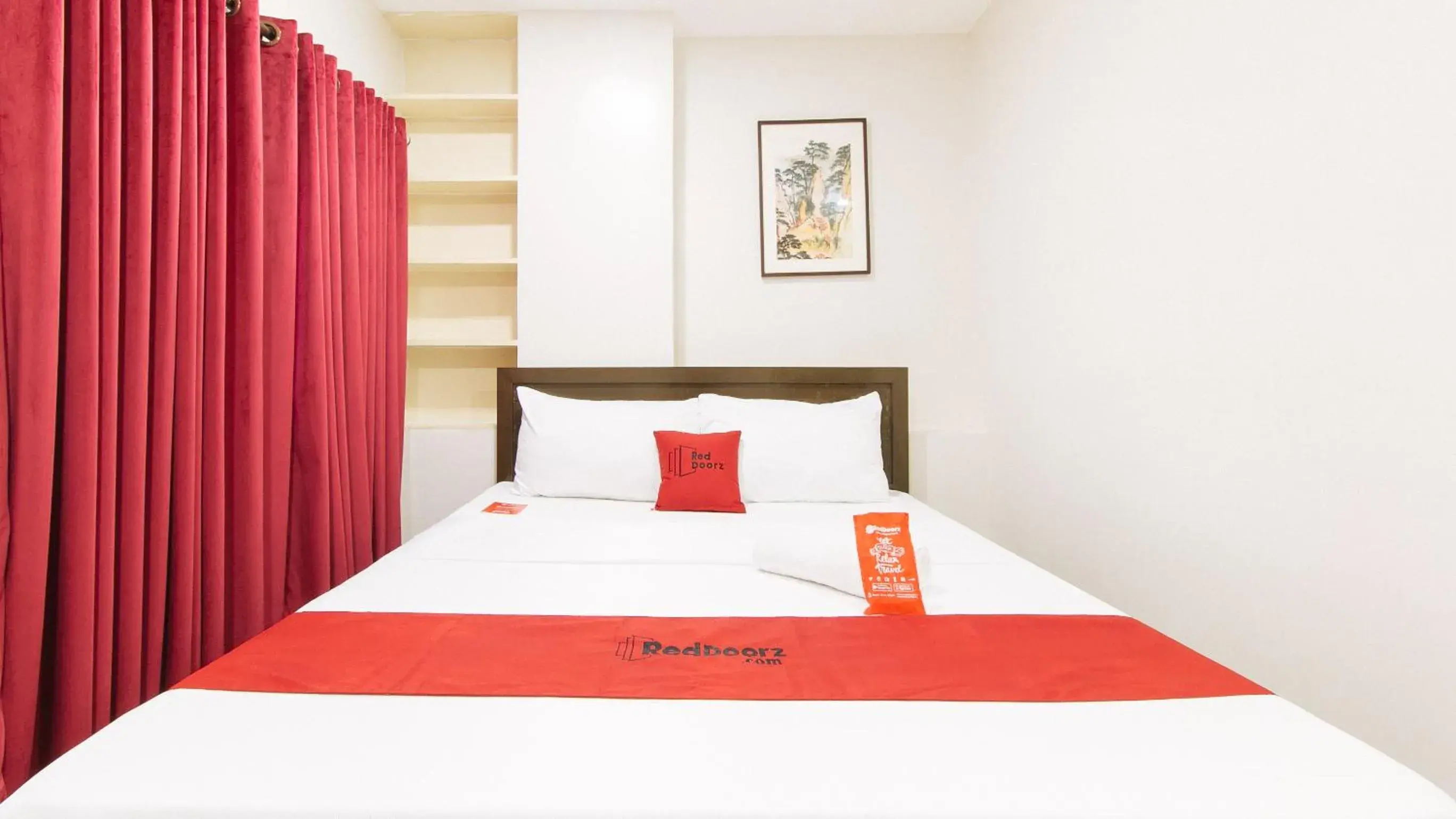 Bedroom, Bed in RedDoorz near Fernwoods Garden Quezon City