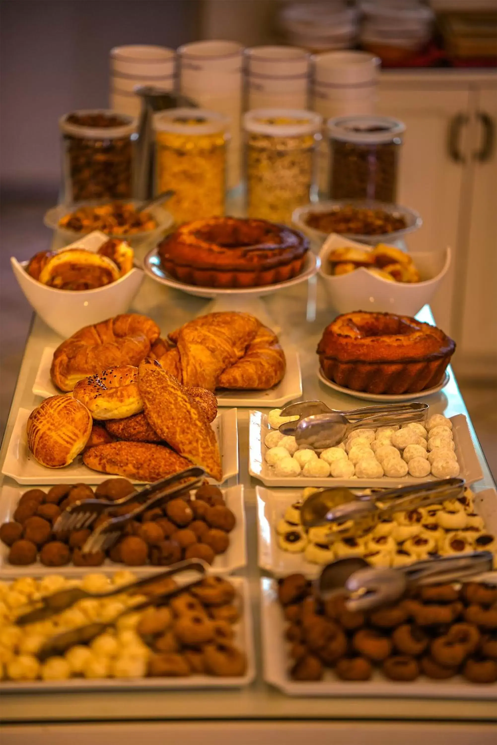 Buffet breakfast in Avicenna Hotel Sultanahmet