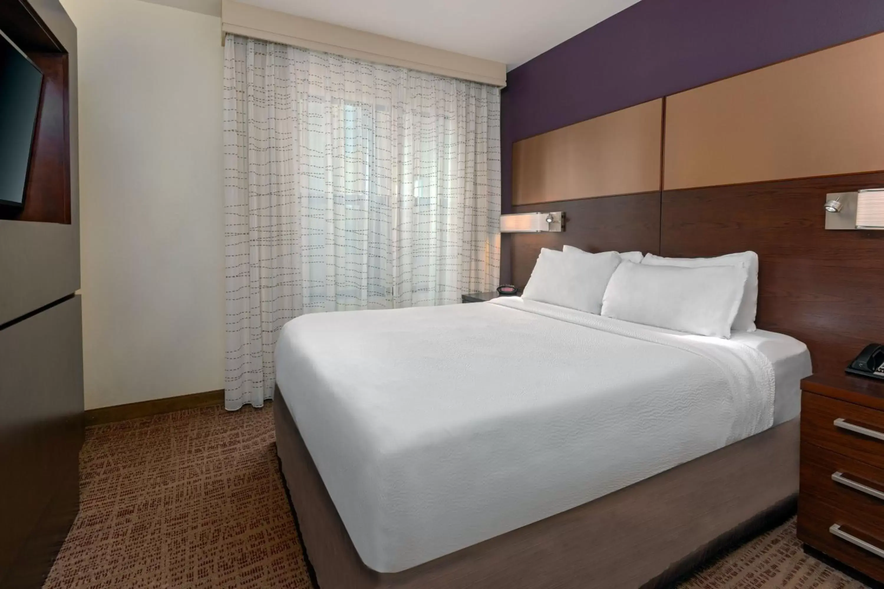 Bedroom, Bed in Residence Inn by Marriott Charlottesville Downtown