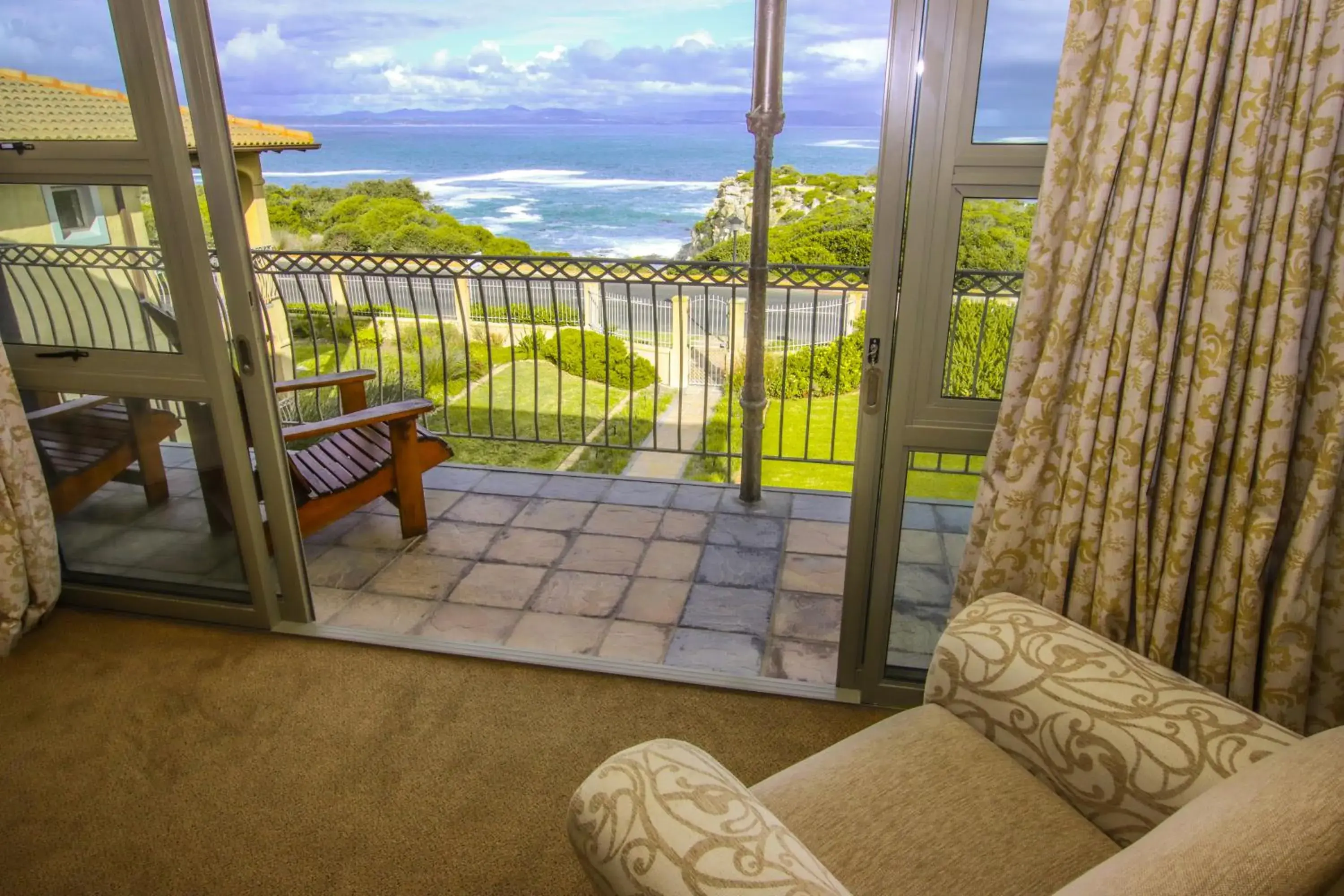 Sea view in On The Cliff Guest House