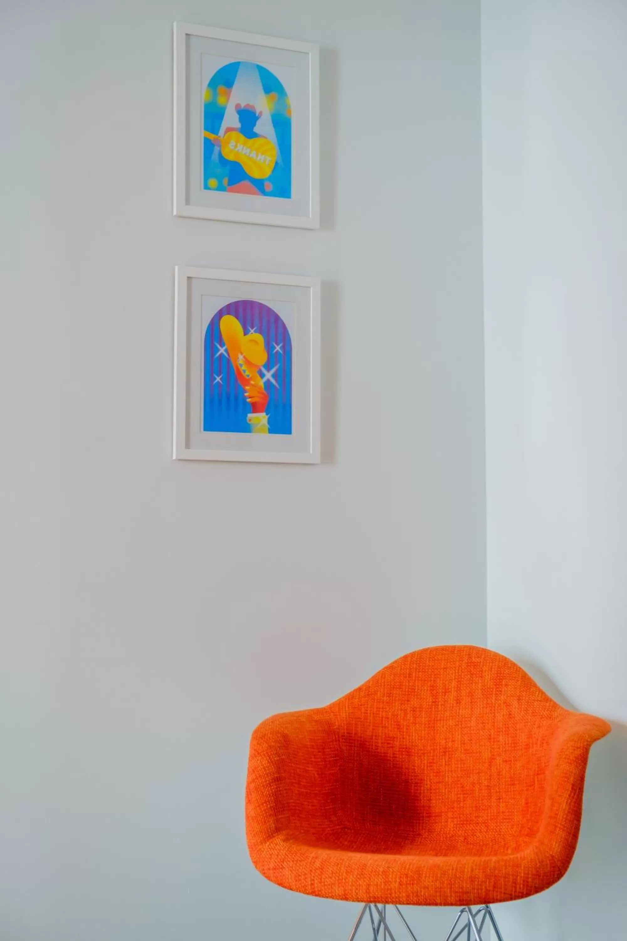 Seating area in The Gallatin