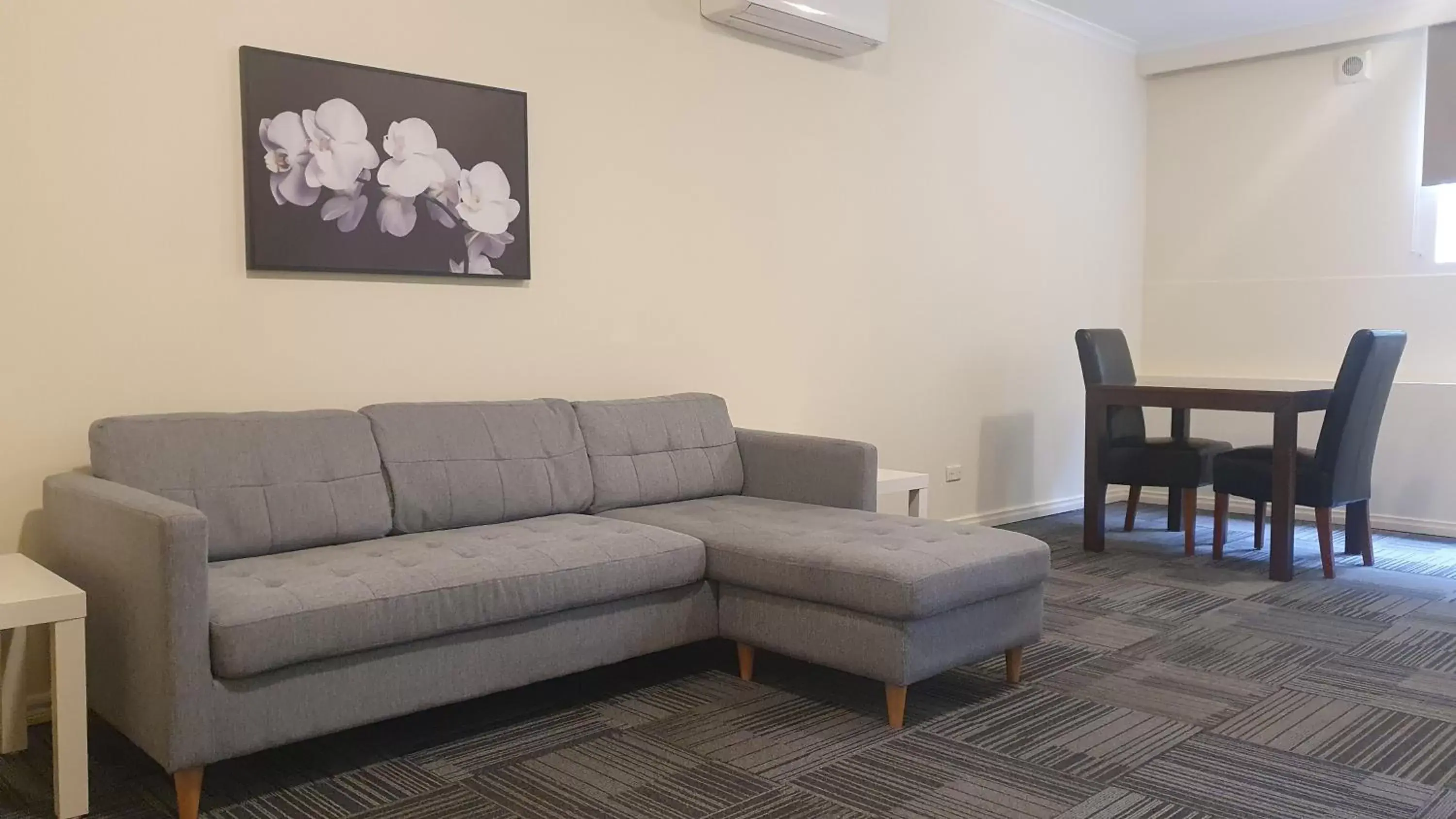 Living room, Seating Area in Hotel Cavalier