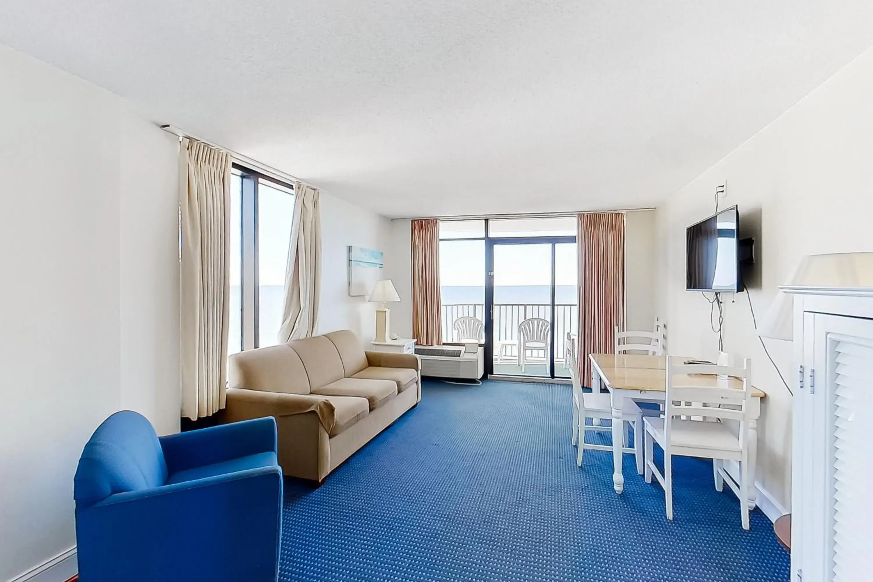 One Bedroom Apartment in Ocean Park Resort
