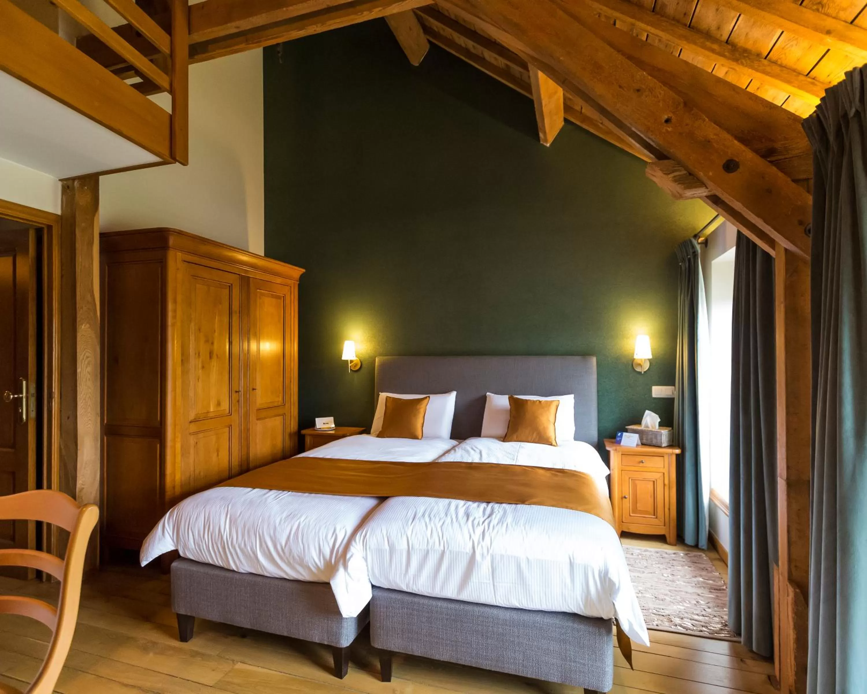 Photo of the whole room, Bed in B&B Ferme Château de Laneffe