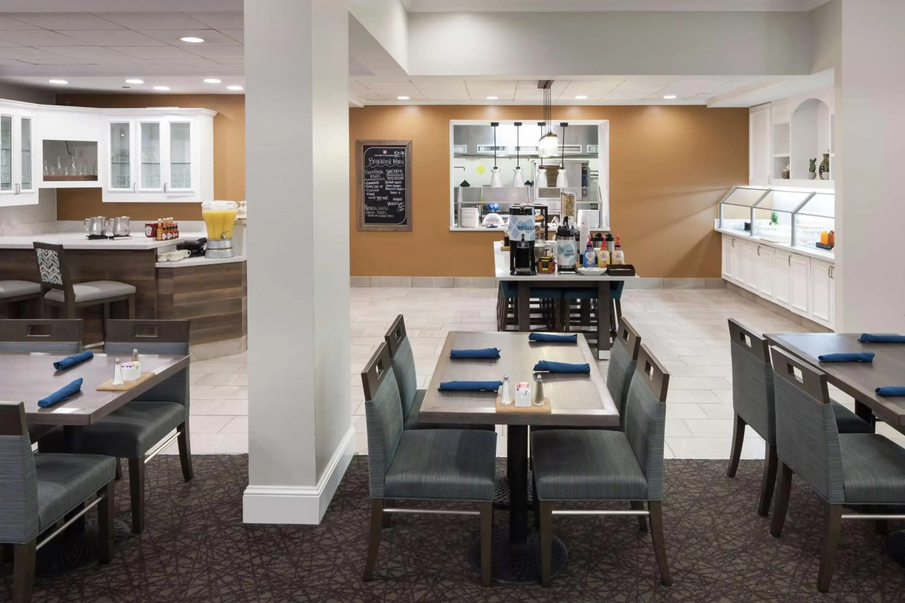 Lounge or bar, Restaurant/Places to Eat in Hilton Garden Inn Dallas/Allen