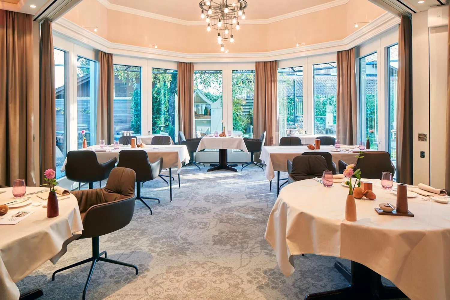 Restaurant/places to eat in Hirschen Erlinsbach Swiss Quality