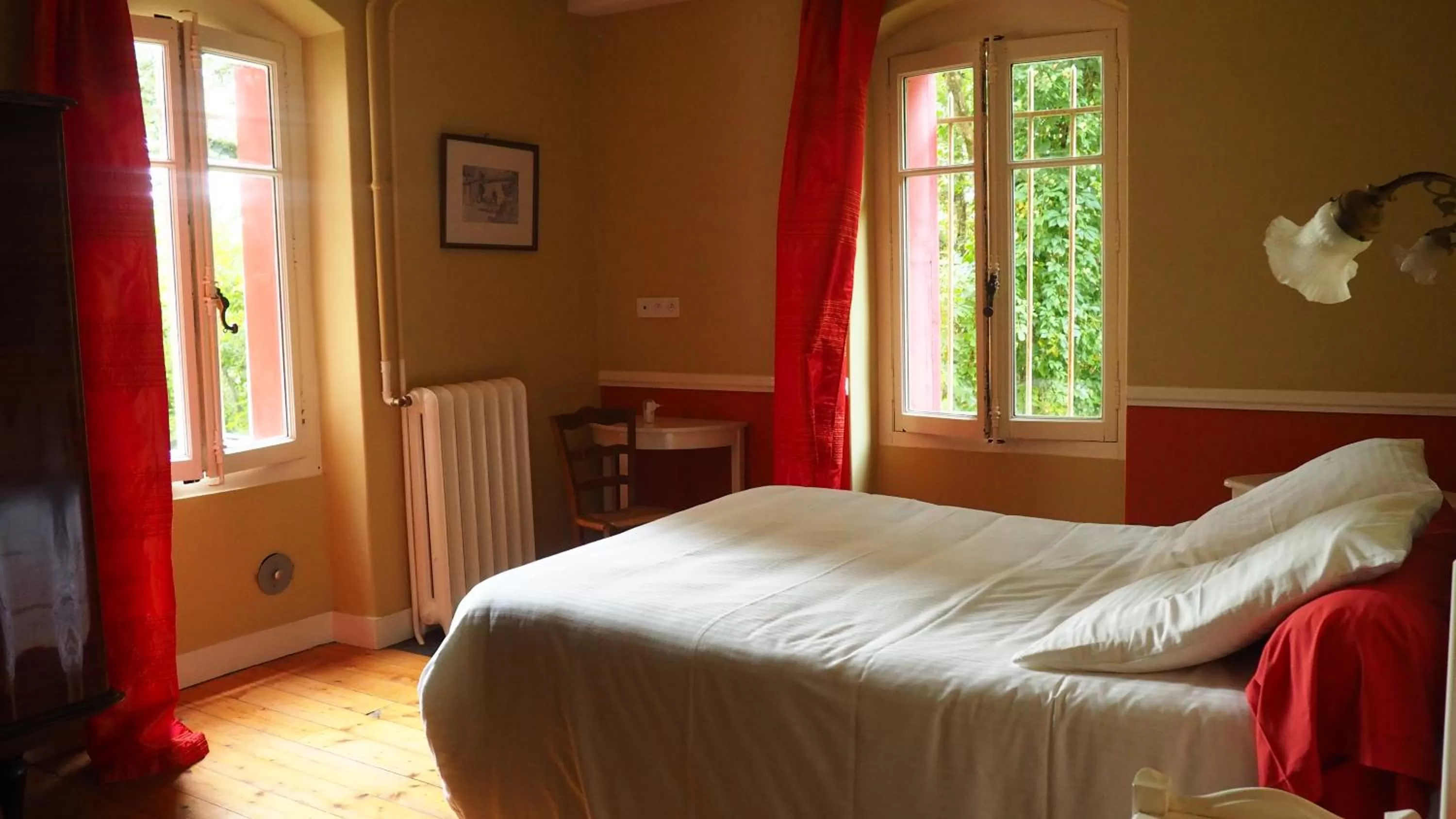 Bed in La Garenne de Morestel