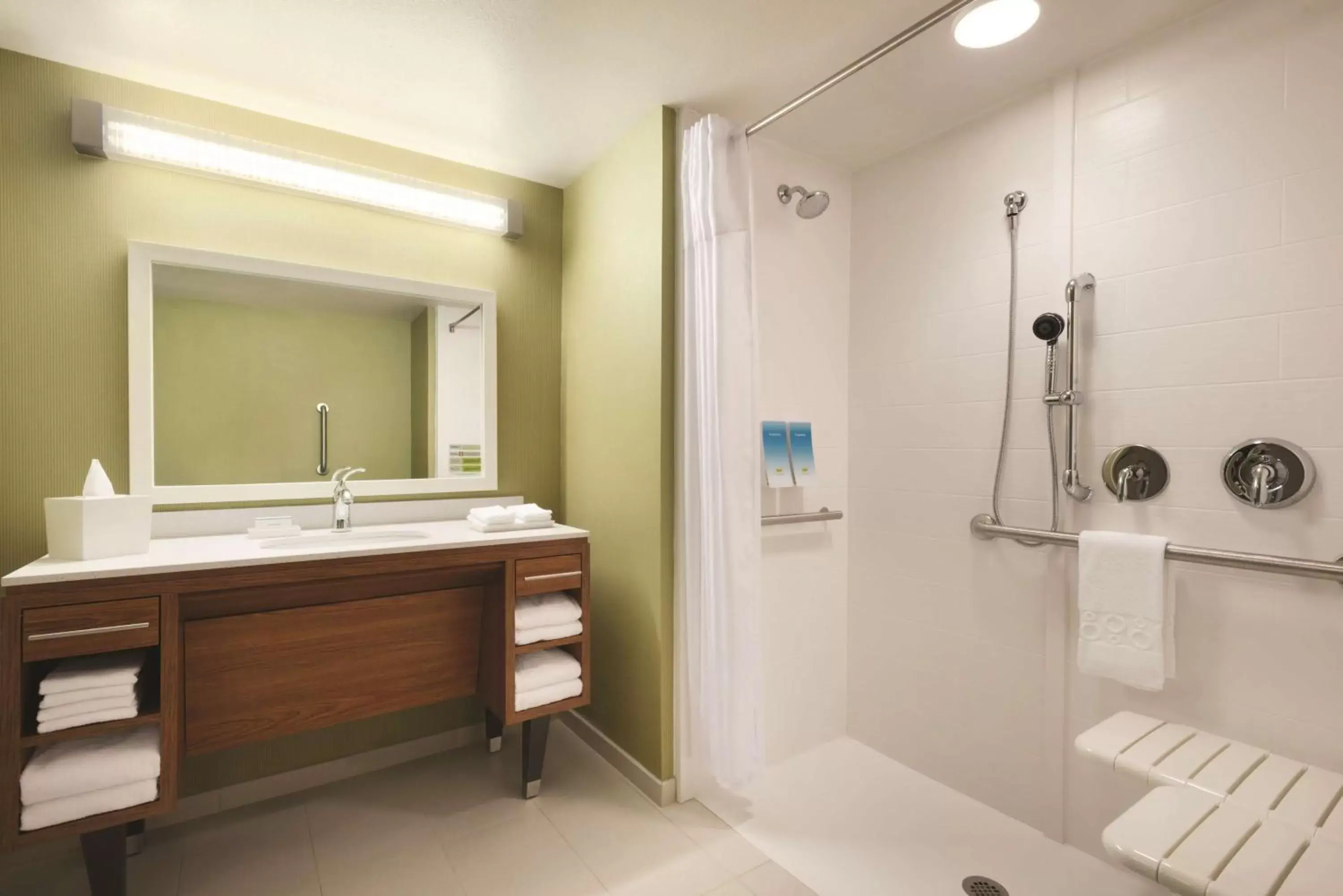 Bathroom in Home2 Suites By Hilton Iowa City Coralville