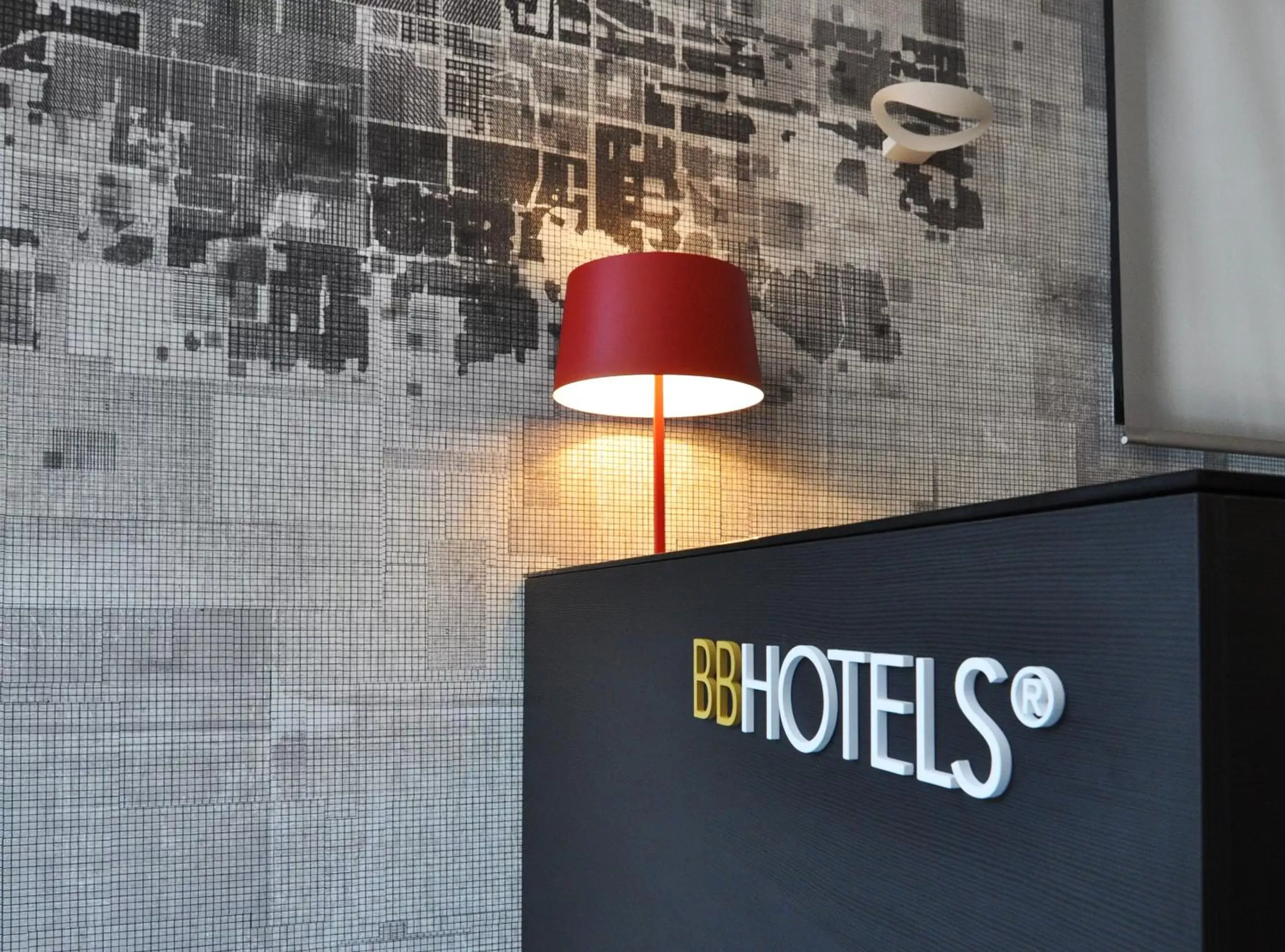 Lobby or reception in BB Hotels Aparthotel Isola