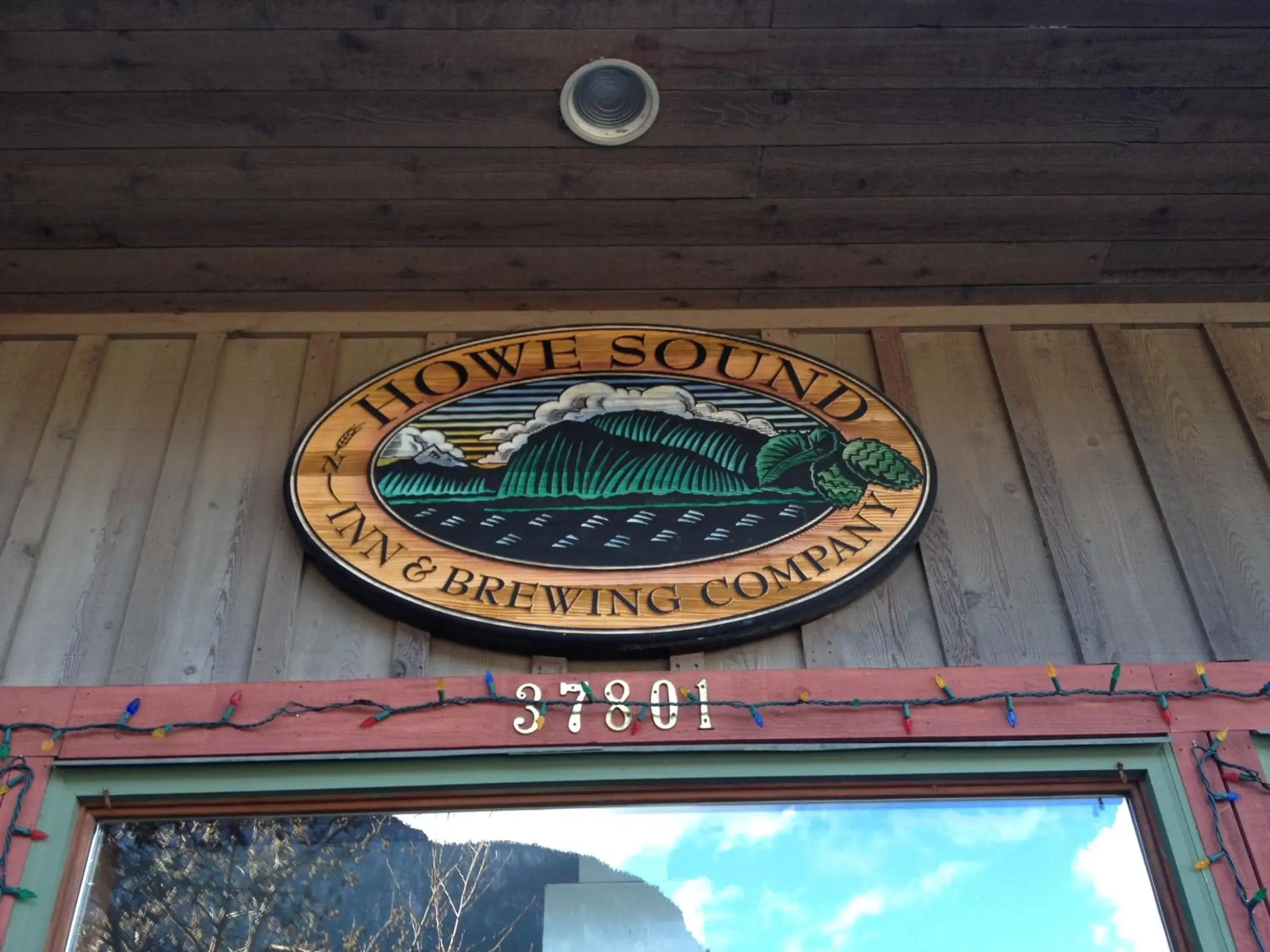 Facade/entrance, Property Logo/Sign in Howe Sound Inn & Brewing Company