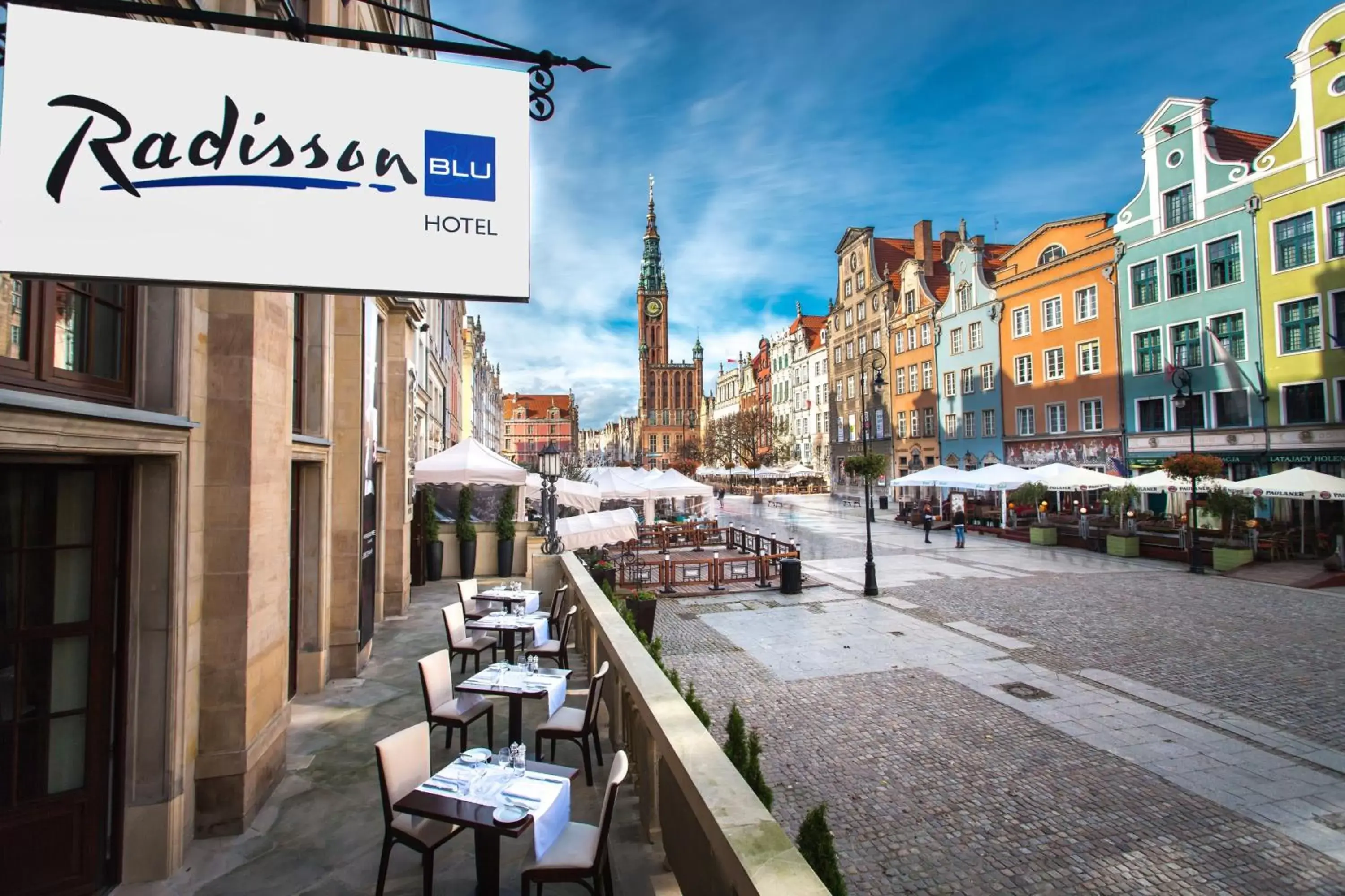 Facade/entrance in Radisson Blu Hotel, Gdańsk