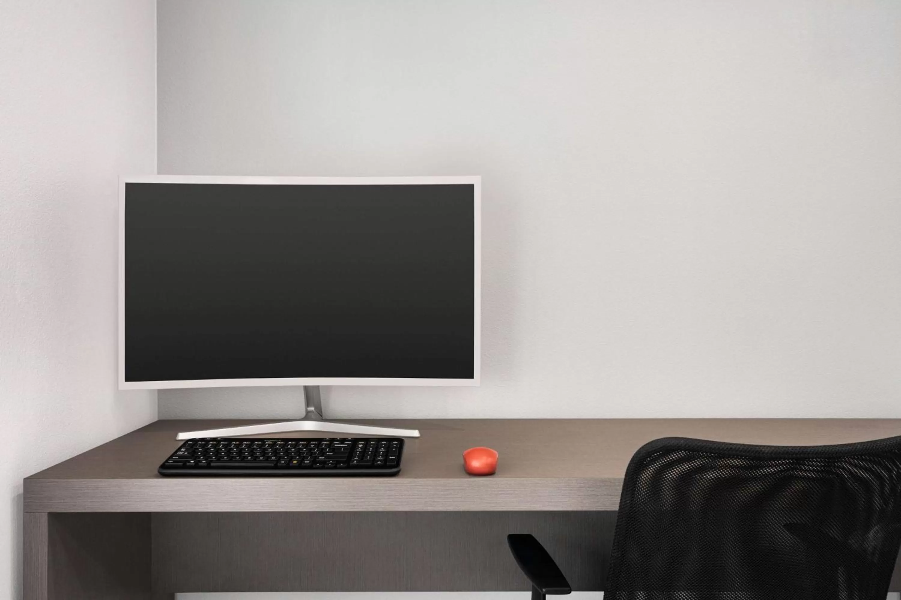 Business facilities in Ramada by Wyndham Anaheim Convention Center