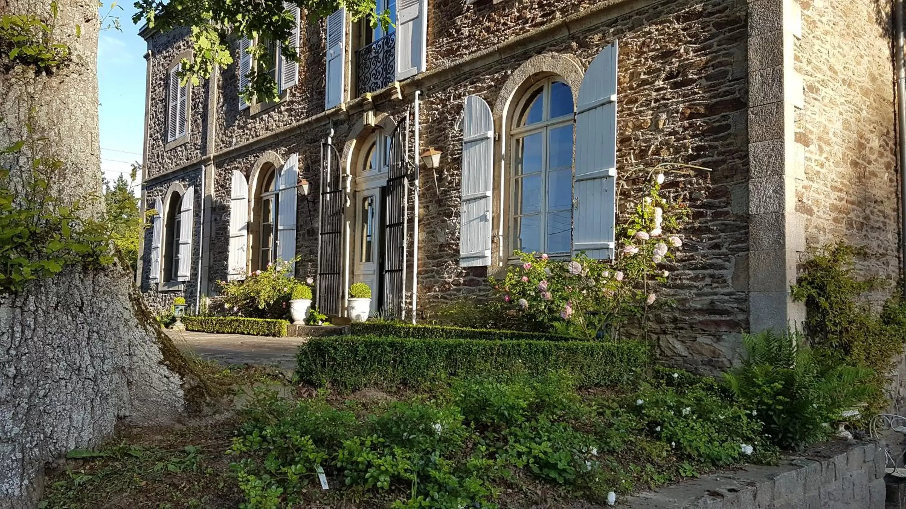 Facade/entrance, Property Building in Le Manoir de la Bigotière