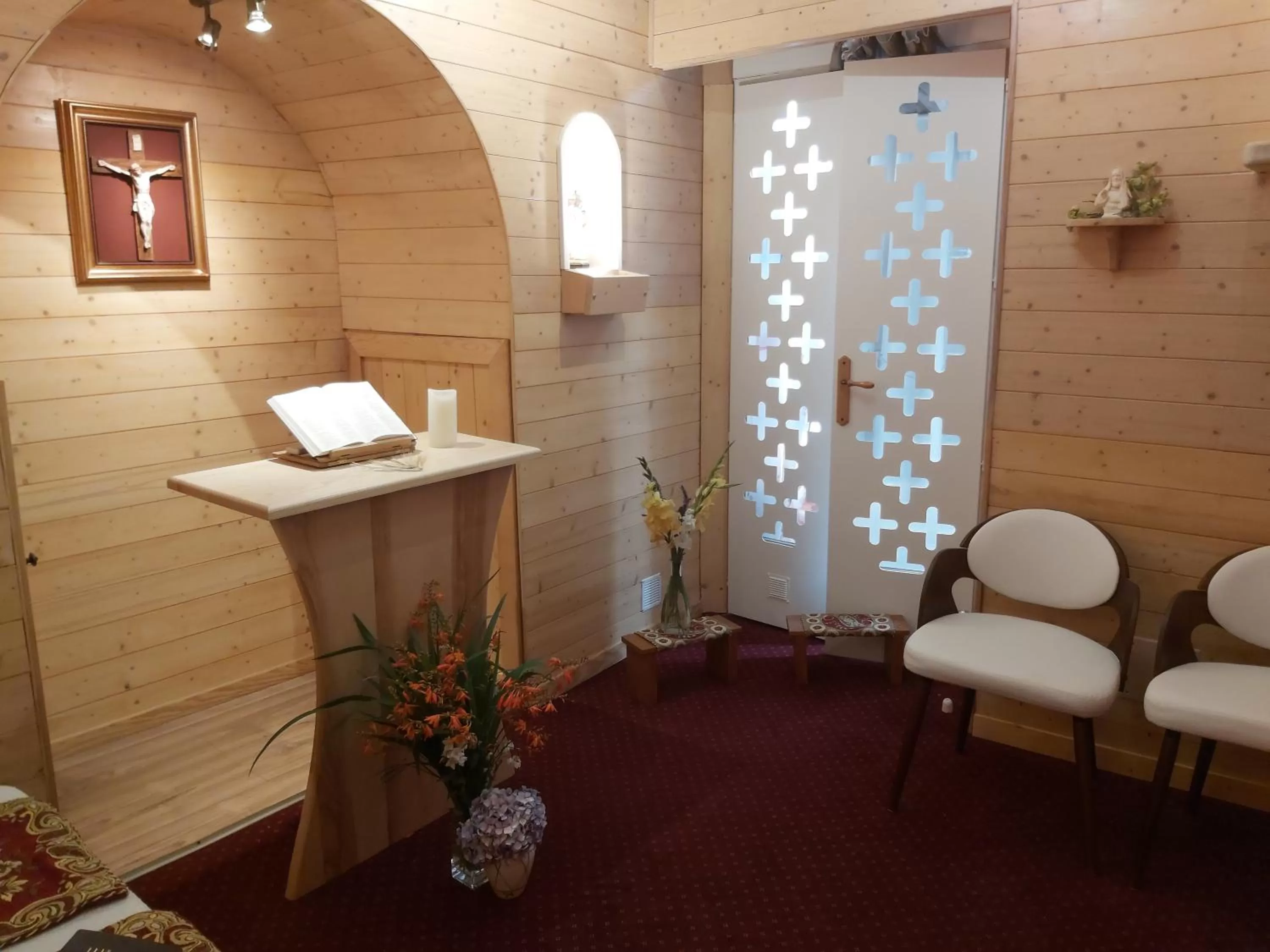 Meeting/conference room in la Résidence Berceau de Bernadette - Bernadette's cradle - Near Bernadette'House