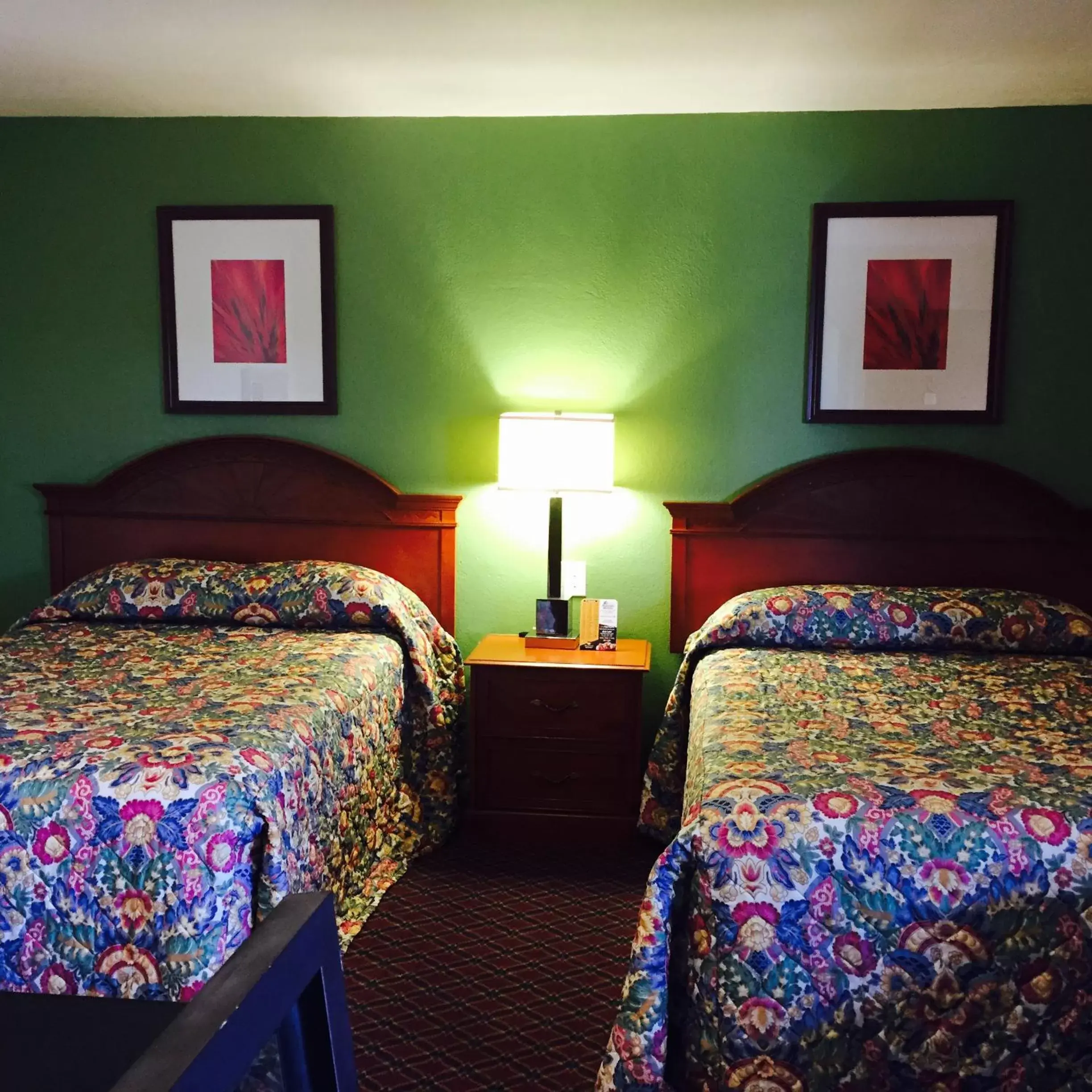 Bed in Hacienda Motel