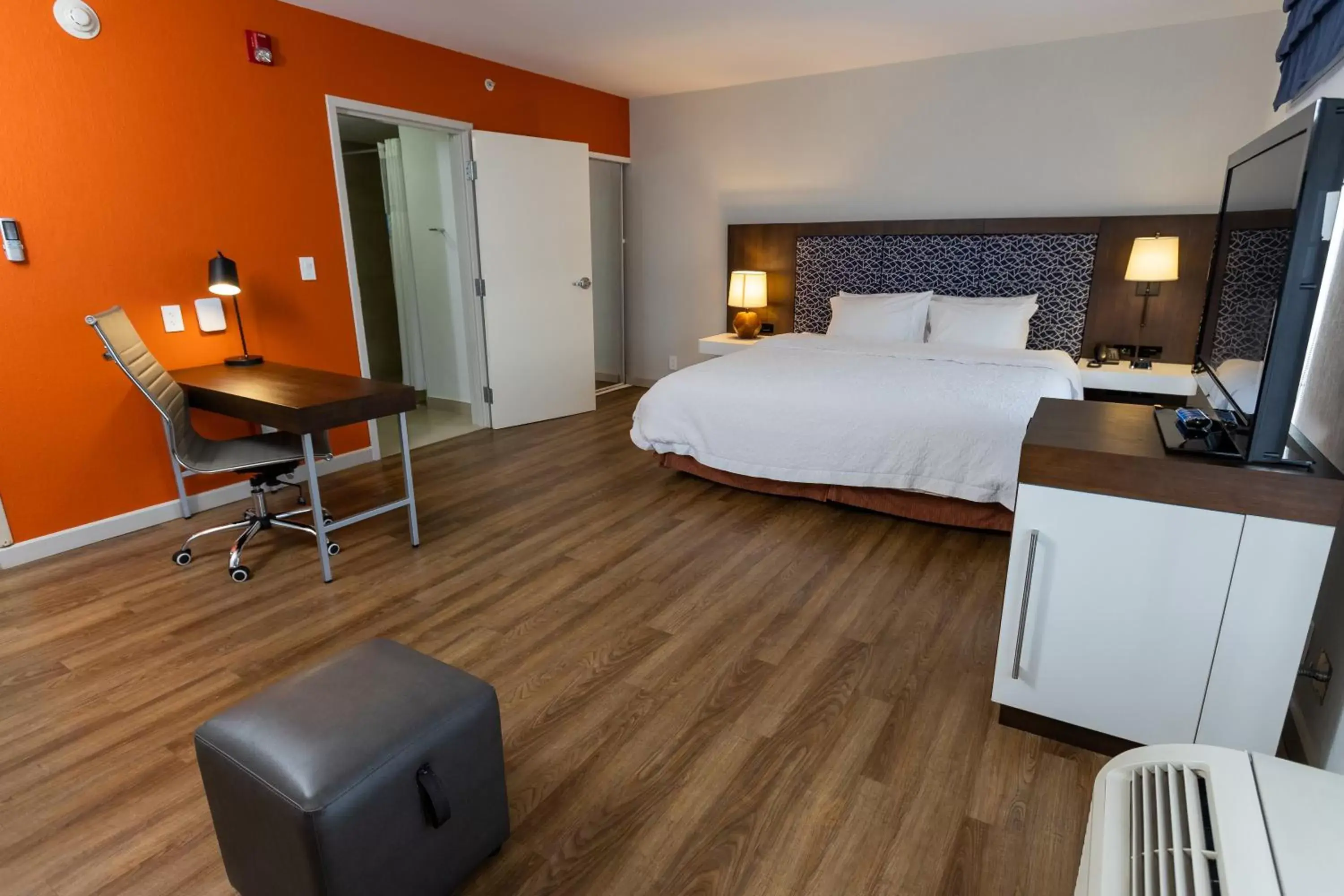 Bedroom in Hampton By Hilton San Jose Airport Costa Rica
