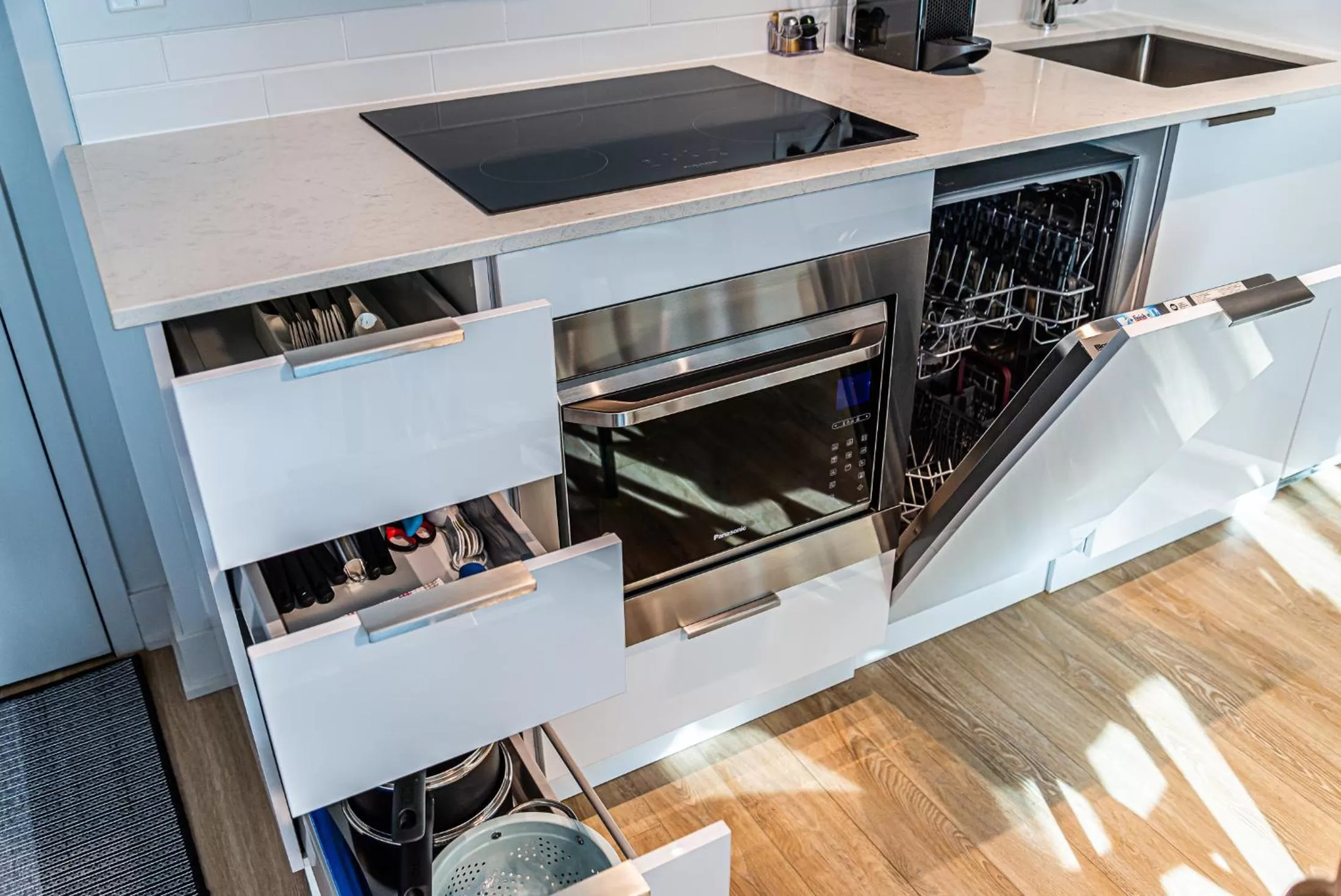 Kitchen or kitchenette in WERFY Luxury Apart-Hotel