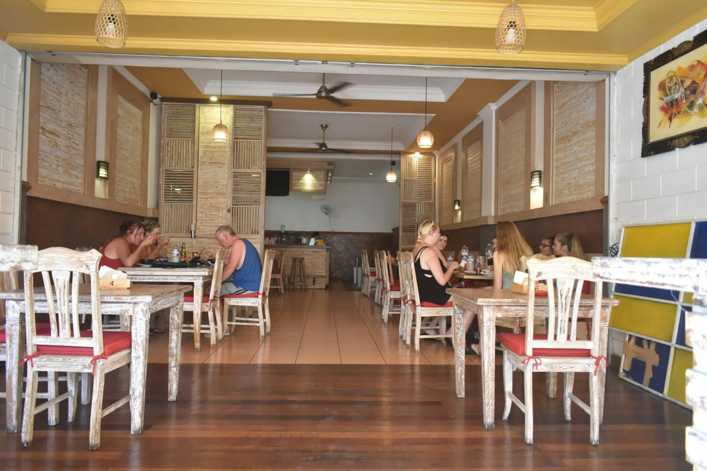 Restaurant/Places to Eat in Bendesa Accommodation