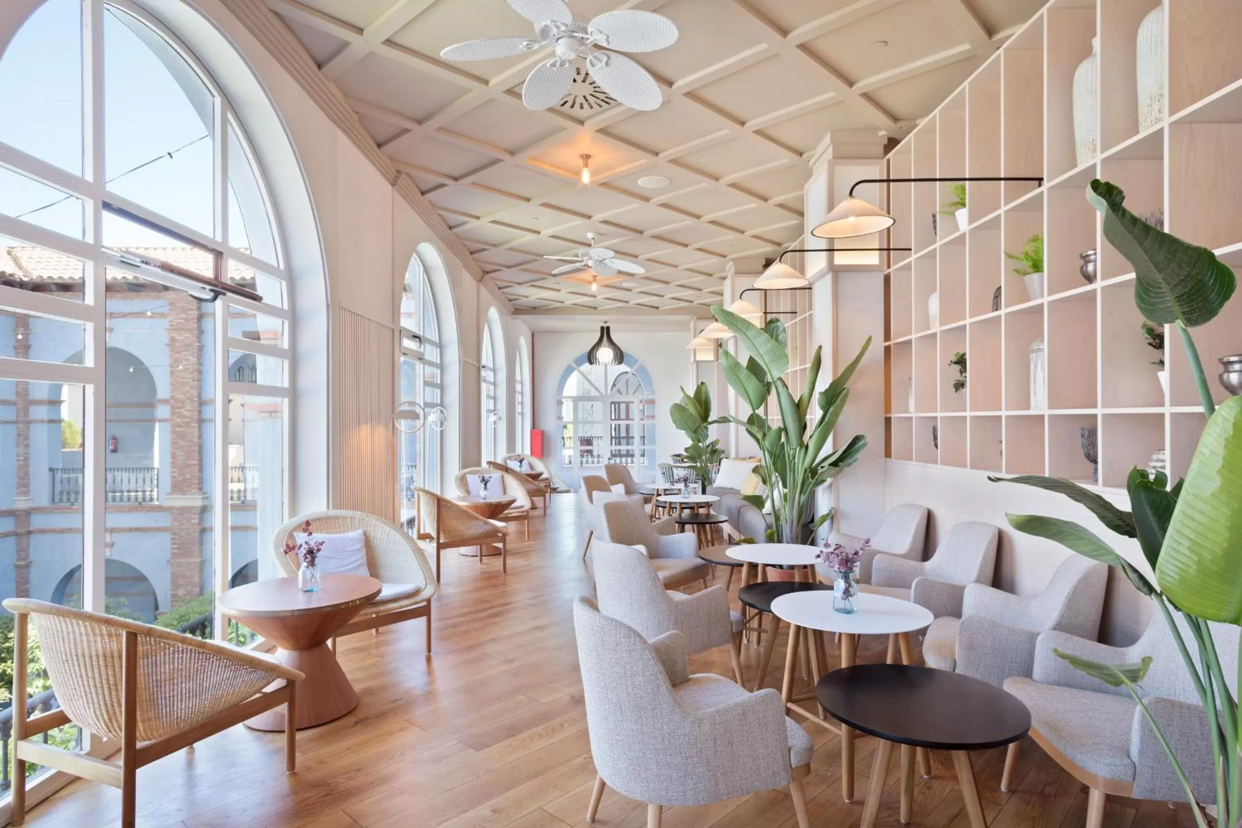 Lounge or bar in Melia Villaitana