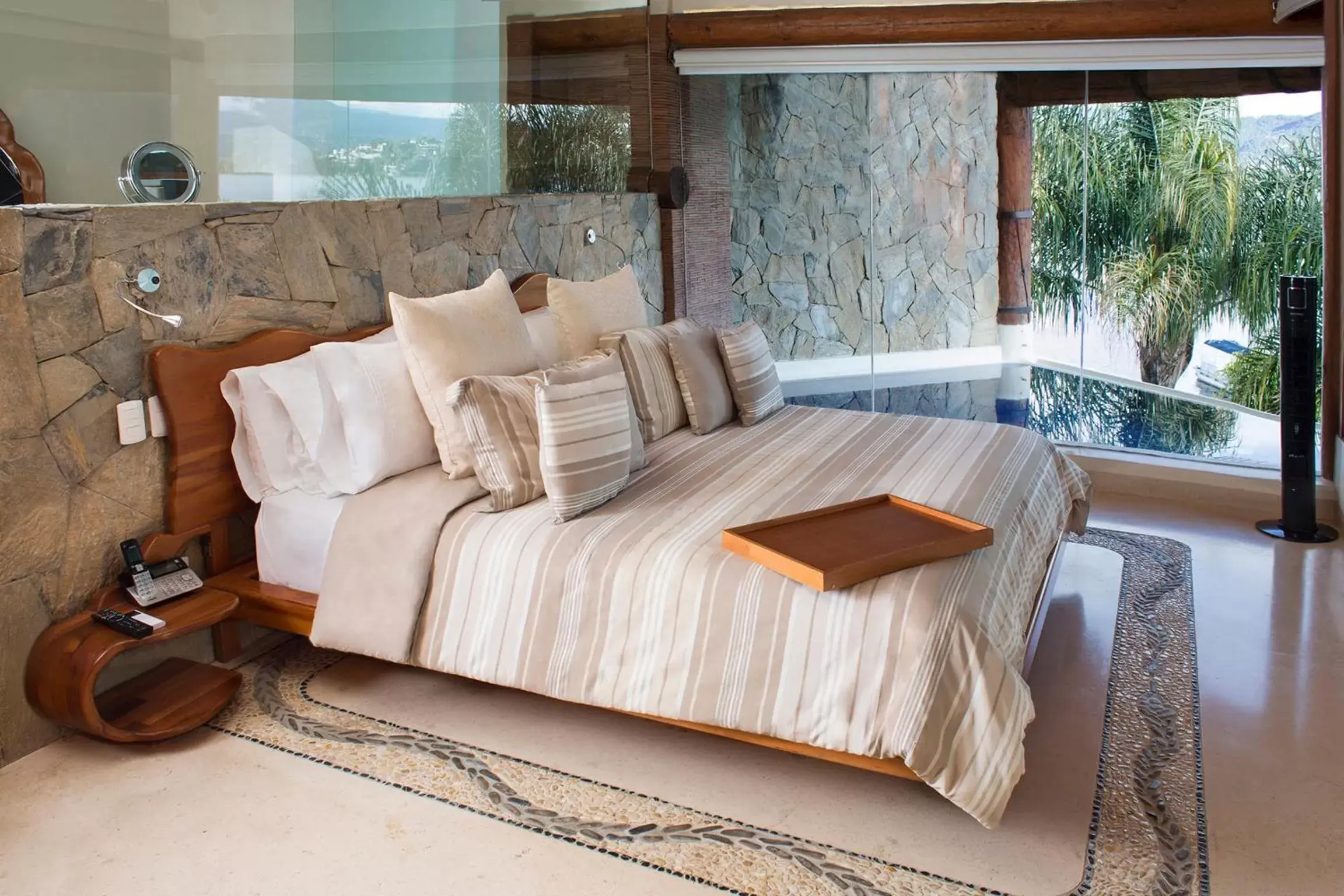 Bedroom, Bed in El Santuario Resort & Spa