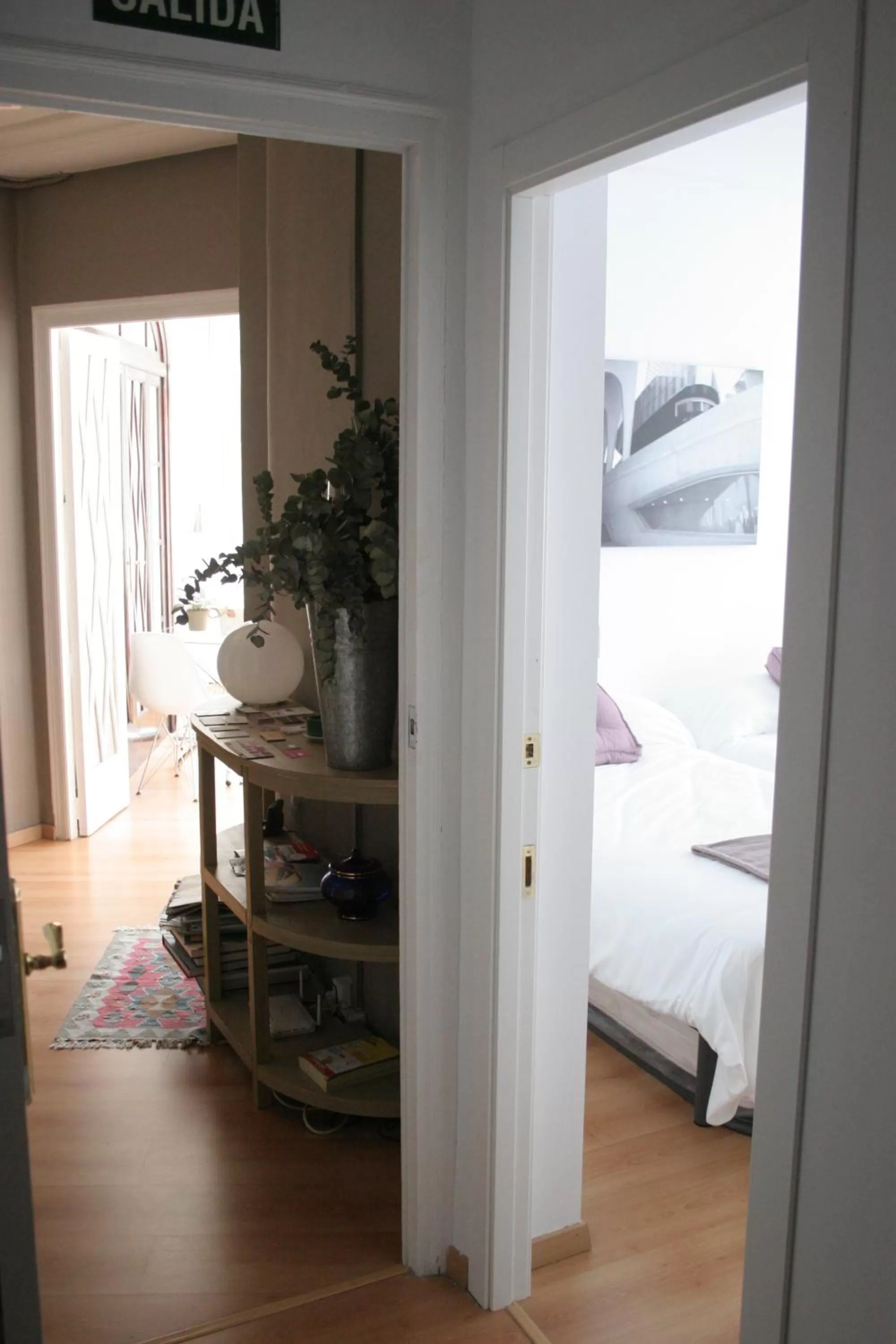 Decorative detail, Bed in 7 Moons B&B