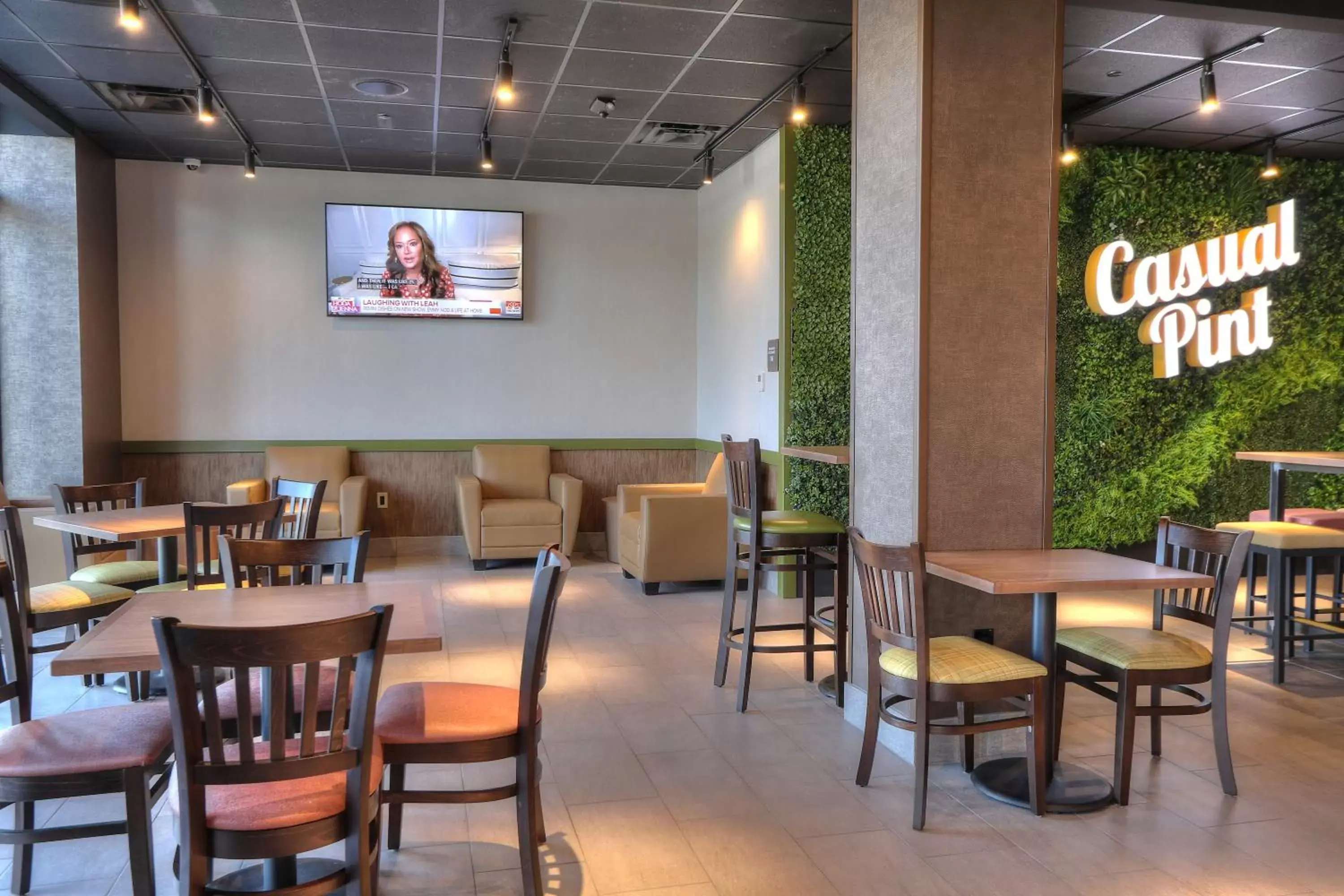 Restaurant/places to eat in Holiday Inn & Suites Pigeon Forge Convention Center by IHG Restaurant/places to eat in Holiday Inn & Suites Pigeon Forge Convention Center by IHG