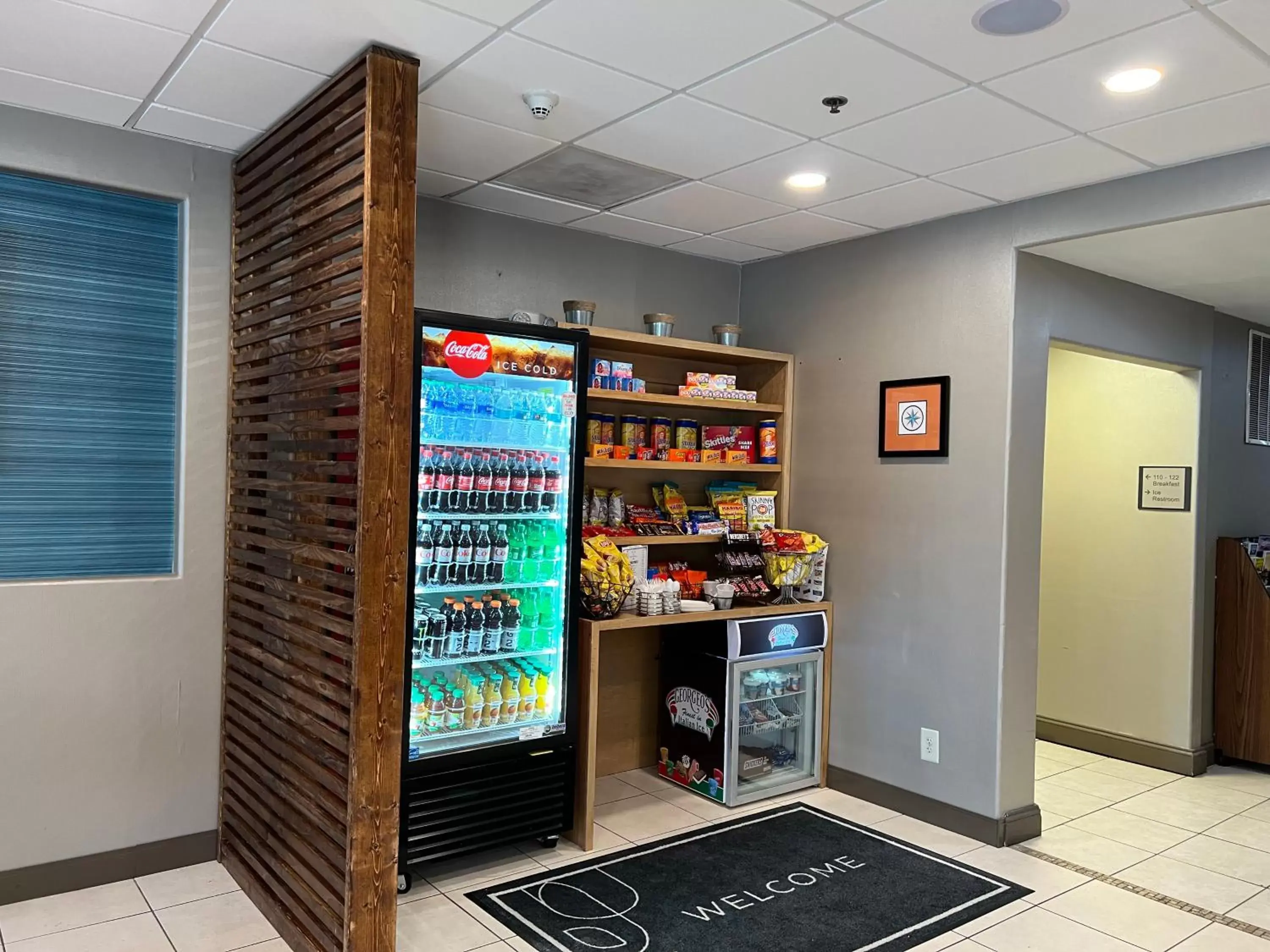 On-site shops in Quality Inn & Suites Rehoboth Beach – Dewey