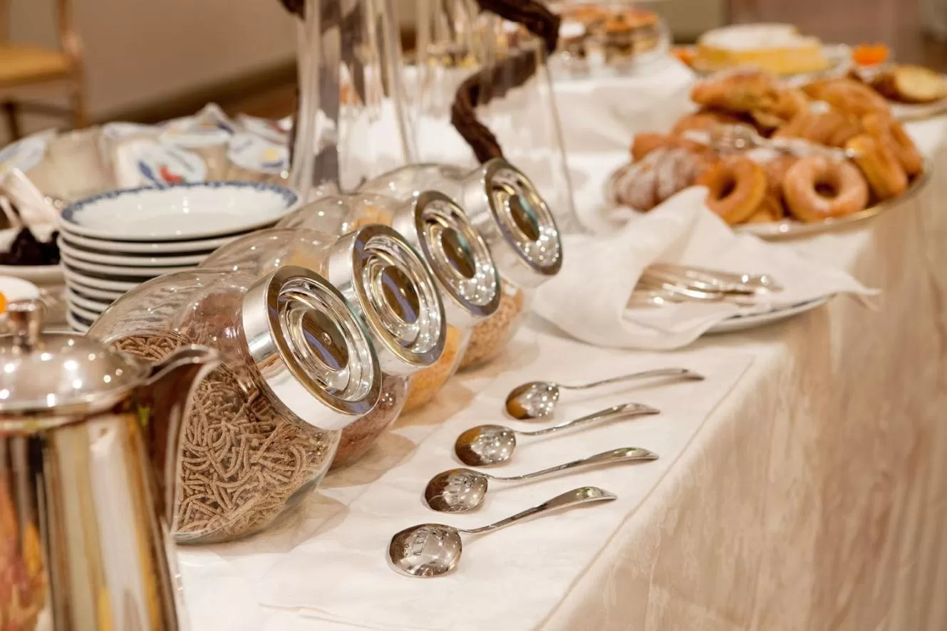 Continental breakfast in Grand Hotel Passetto