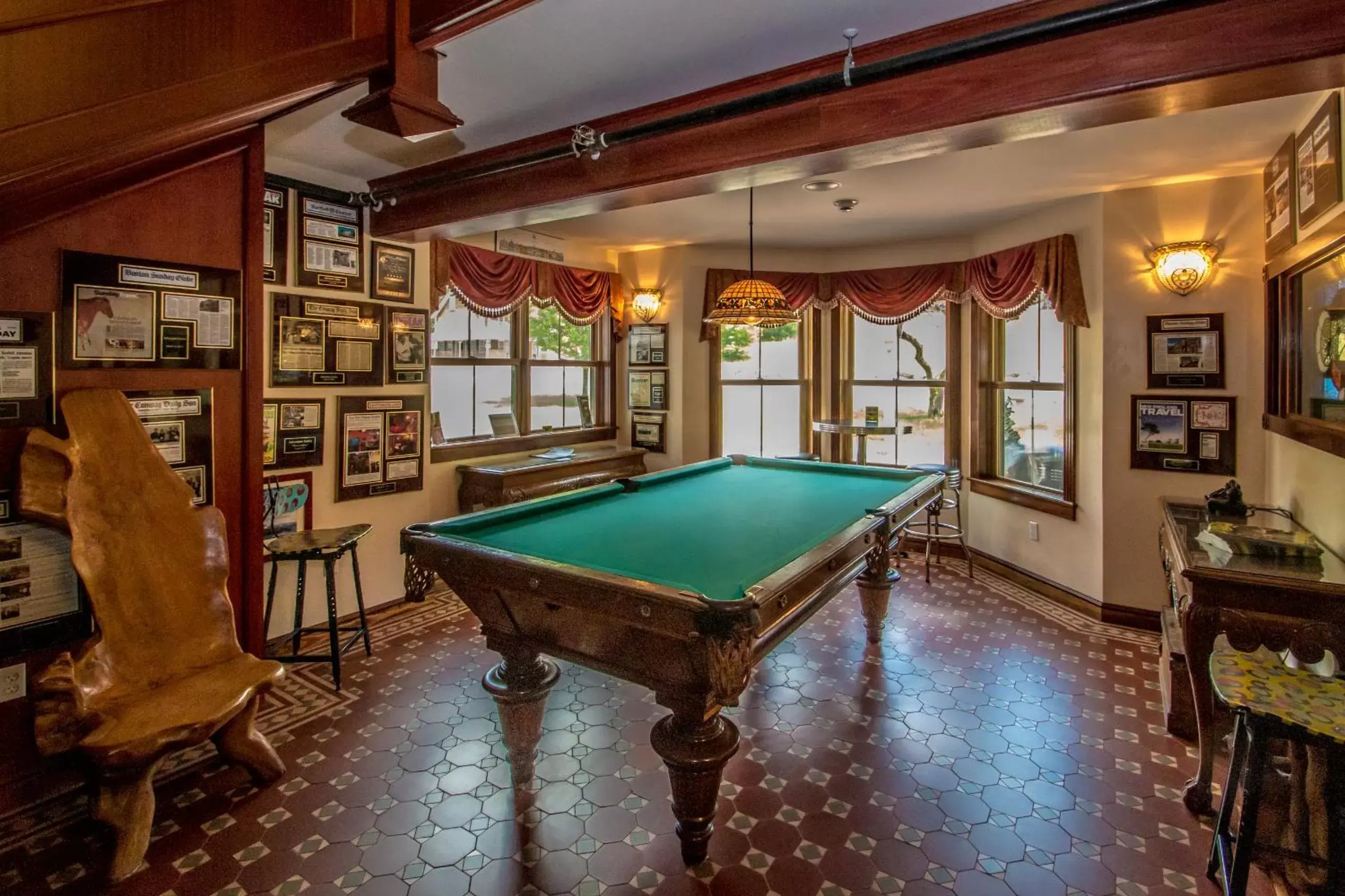 Billiard, Billiards in Adventure Suites