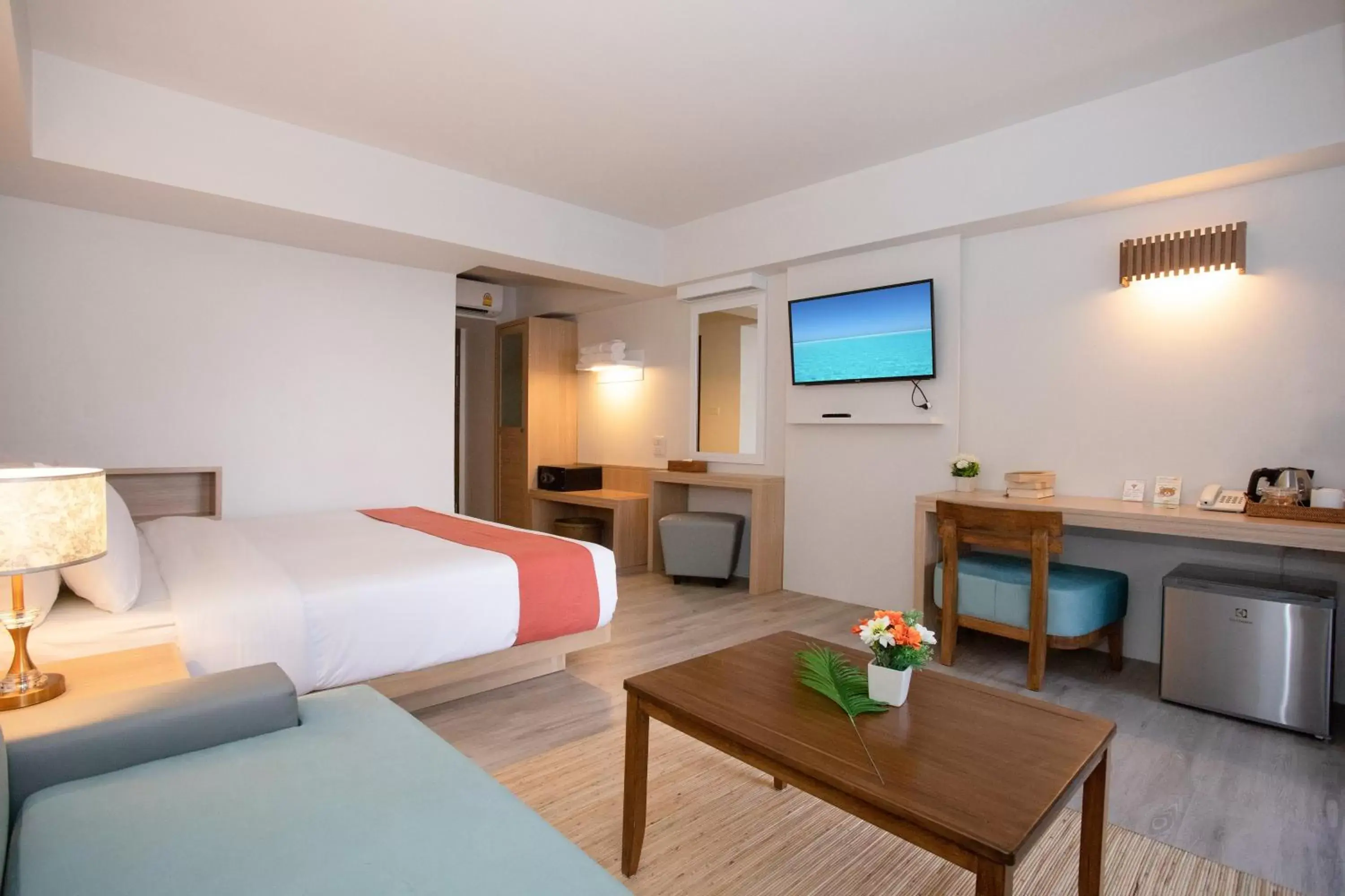 Deluxe Double Room with Balcony in Villa Cha-Cha Krabi Beachfront Resort