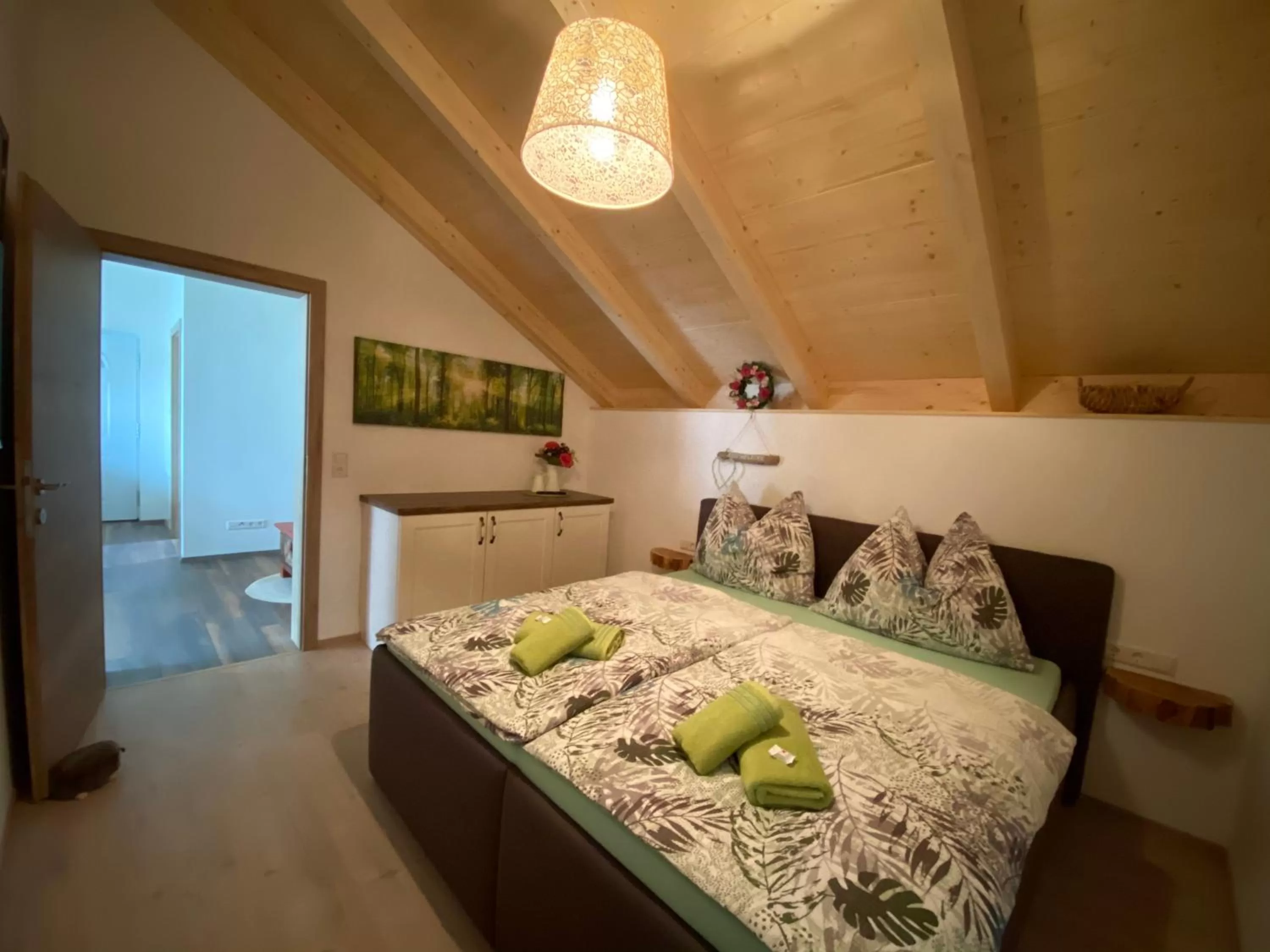 Bedroom, Bed in Gasthaus zum Fuchs - Familie Andrä