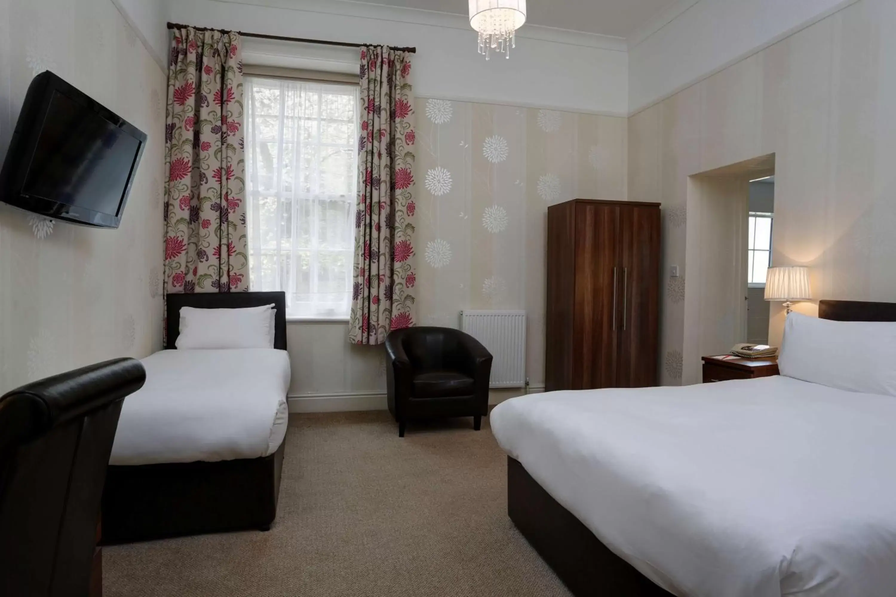 Photo of the whole room, Bed in Best Western Lord Haldon Hotel