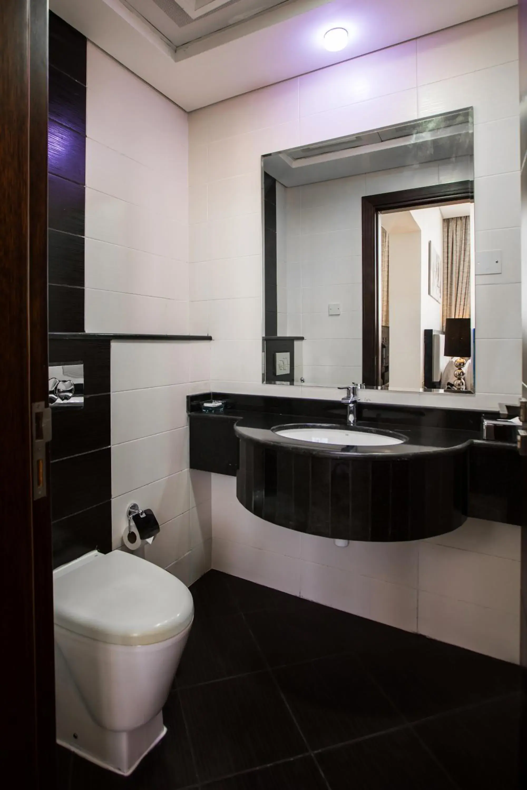 Bathroom in Grand Villaggio Hotel Abu Dhabi