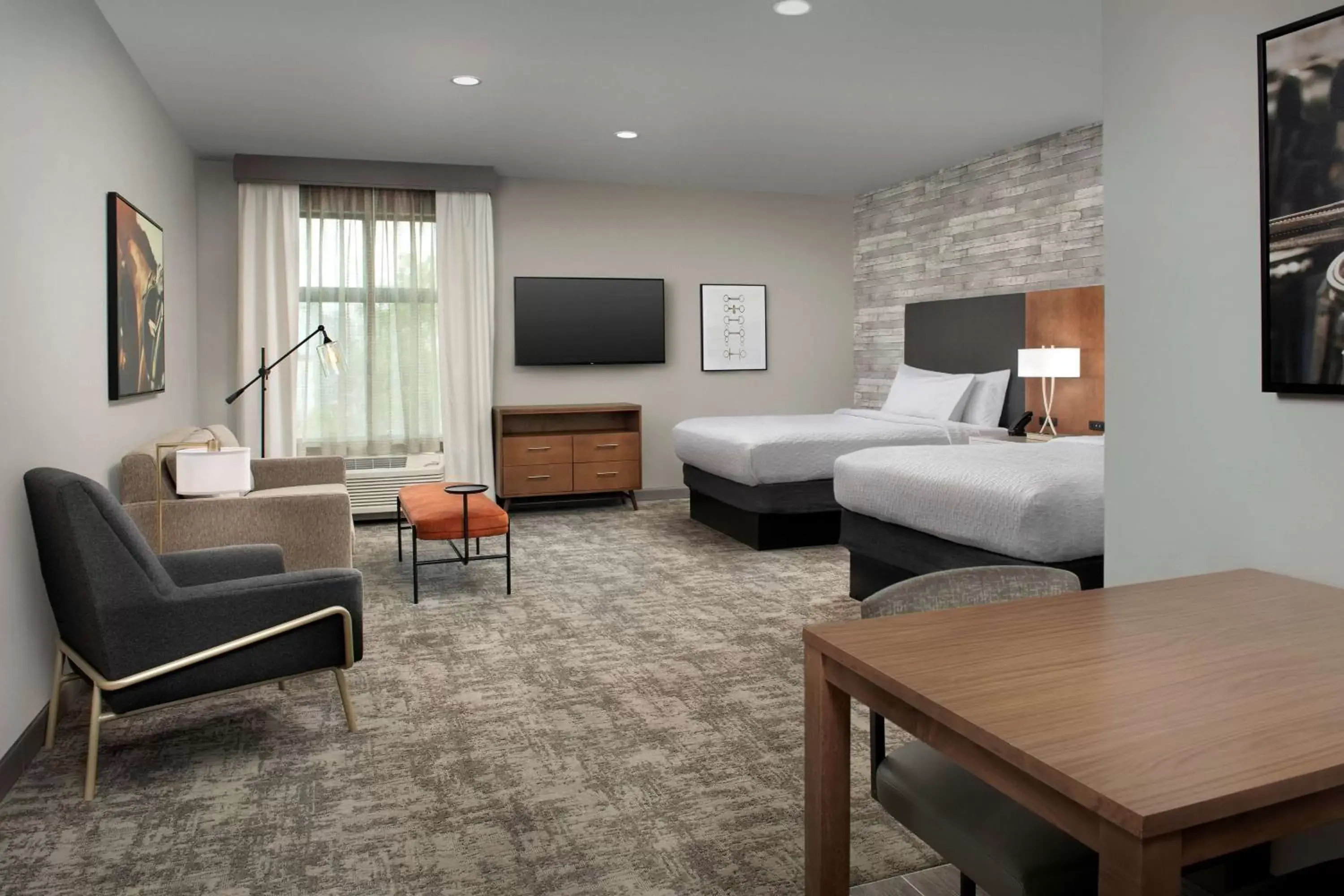 Living room in Homewood Suites By Hilton Louisville Airport