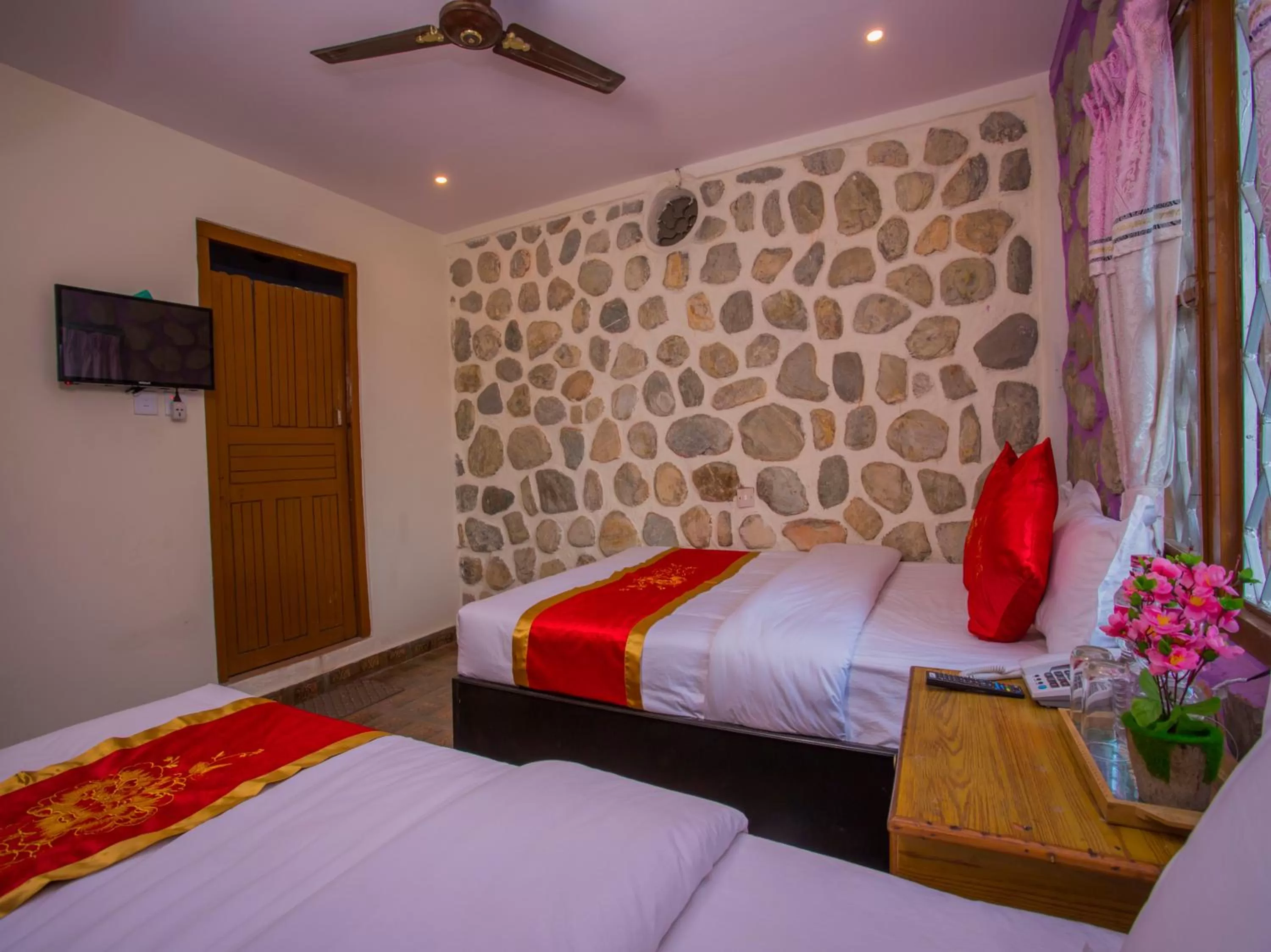 Bedroom, Bed in Hotel Fewa Corner & Restro