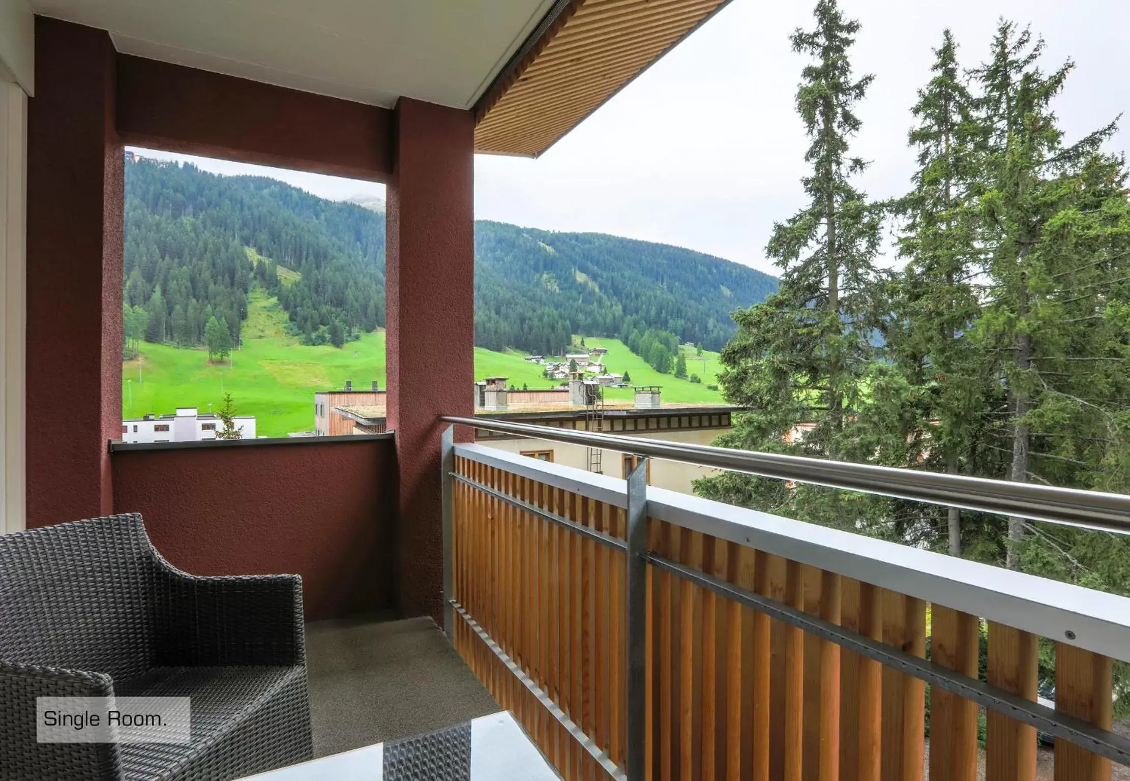 Day, Mountain View in Grischa - Das Hotel Davos