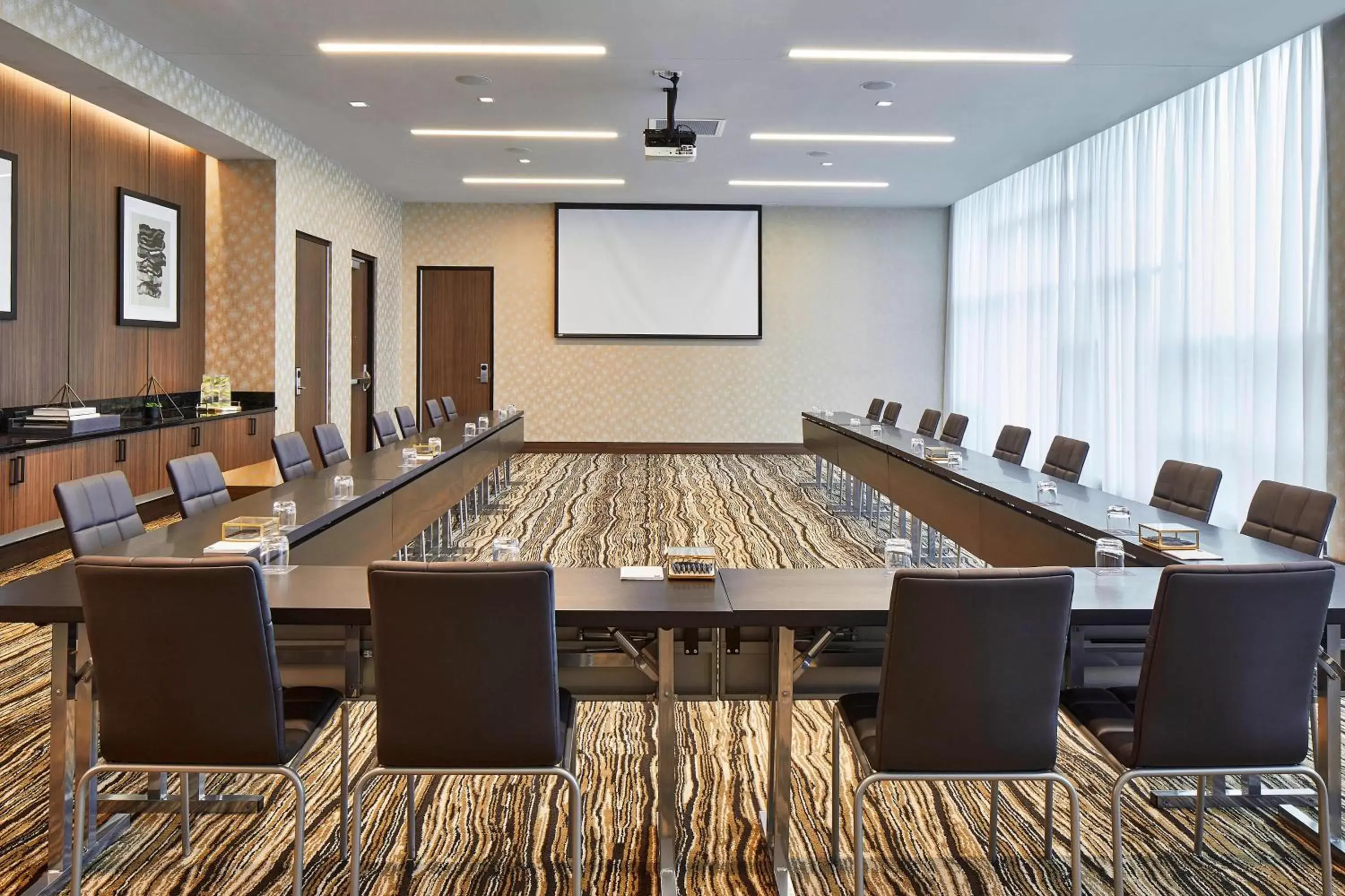 Meeting/conference room in AC Hotel by Marriott Cleveland Beachwood