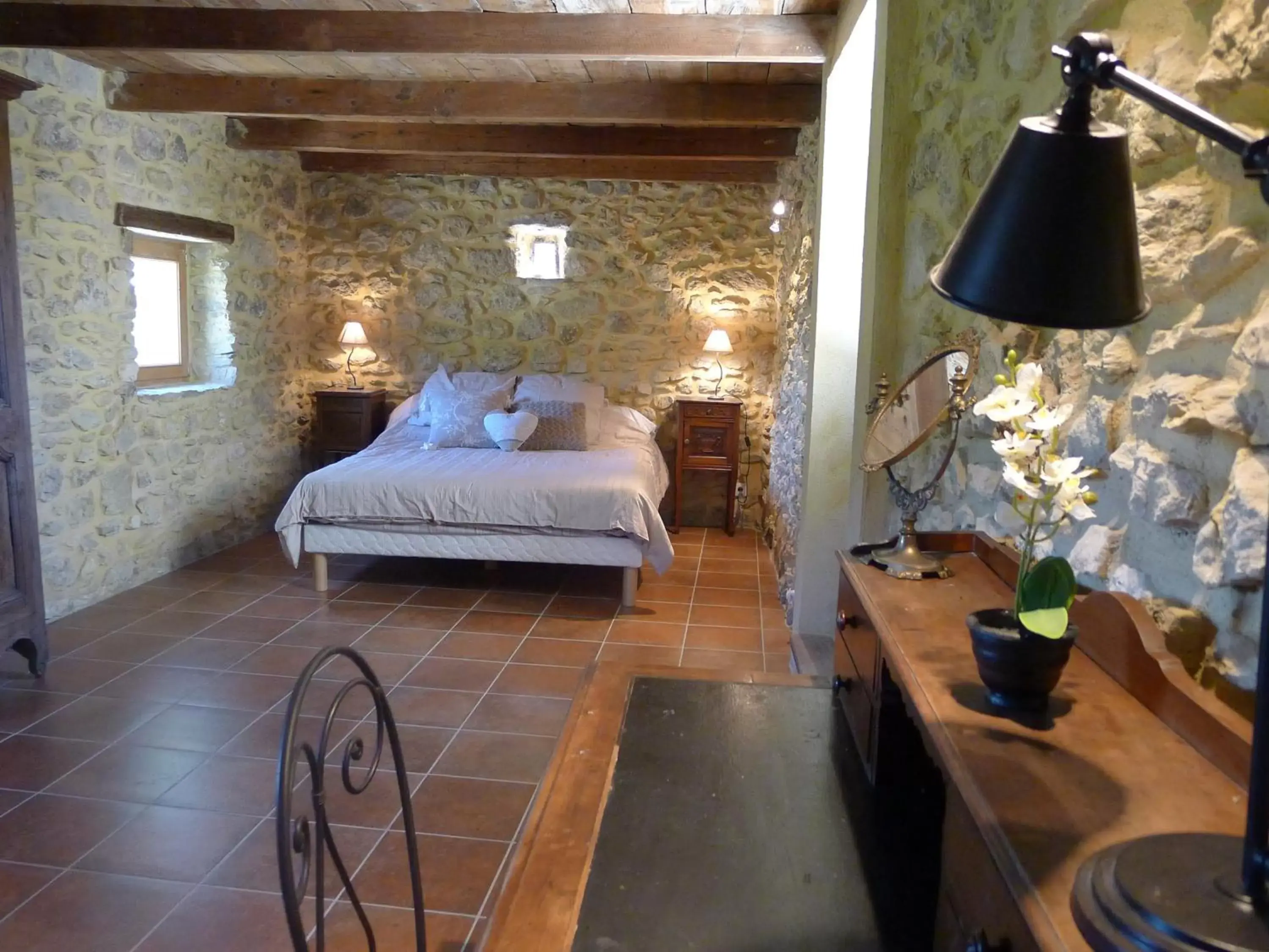 Bedroom, Bed in Domaine de Cousignac