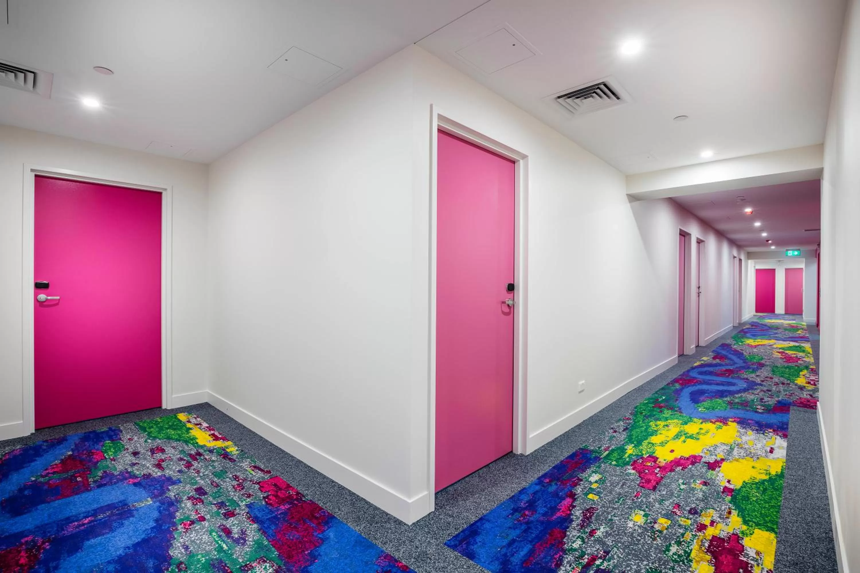 Decorative detail in ibis Styles Brisbane Elizabeth Street