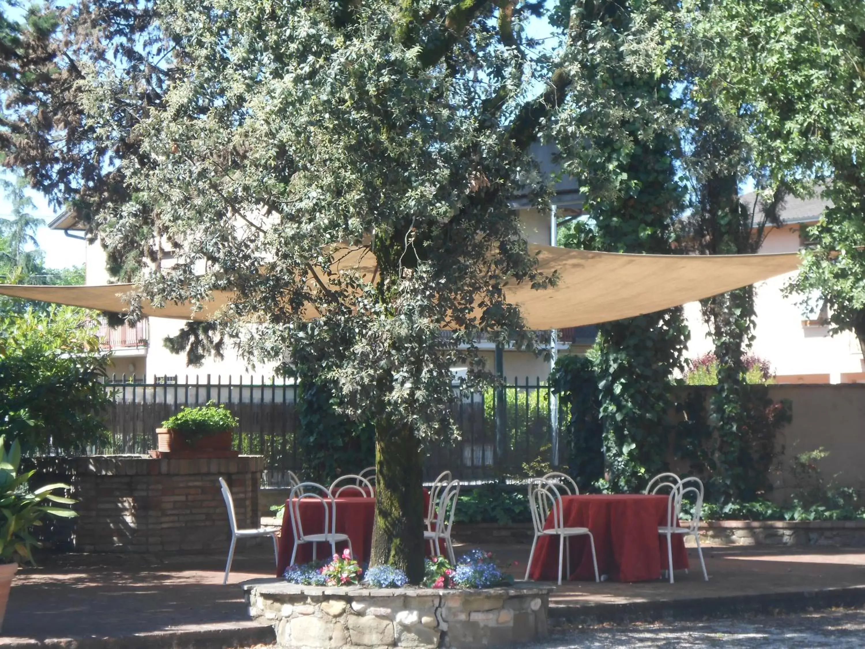 Garden, Restaurant/Places to Eat in Lo Spedalicchio