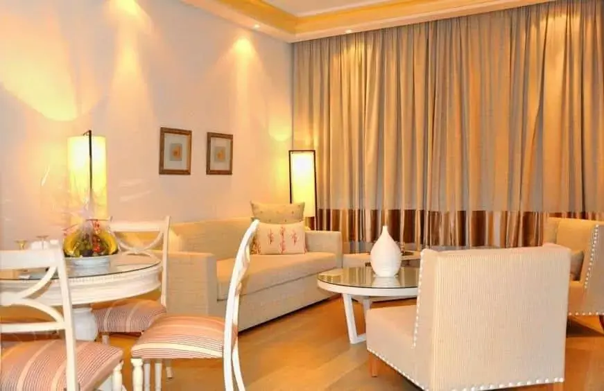 Bedroom, Seating Area in Hotel Marhaba Club