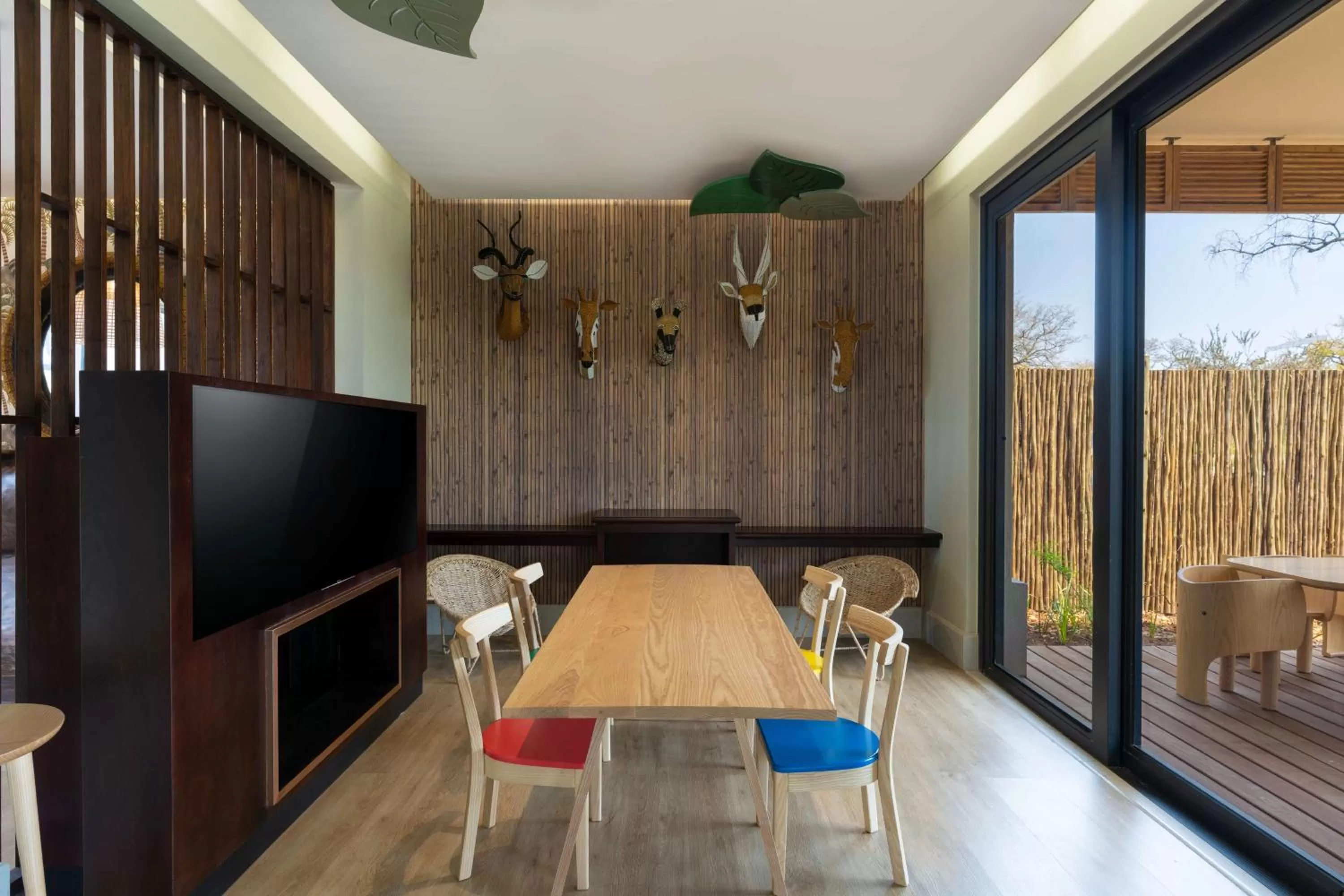 Lounge or bar in Radisson Blu Mosi-oa-Tunya Livingstone Resort