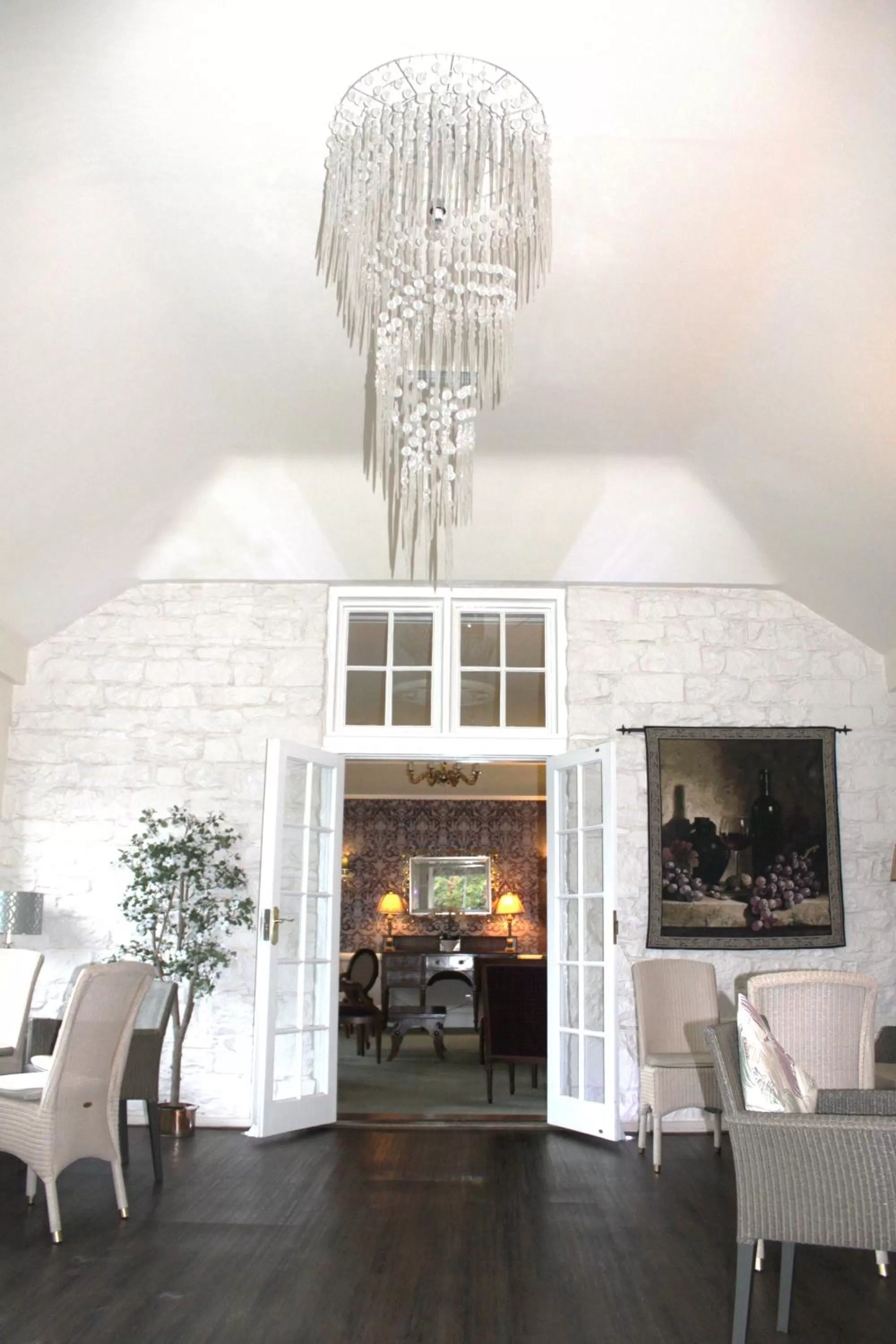 Decorative detail in Lyzzick Hall Hotel